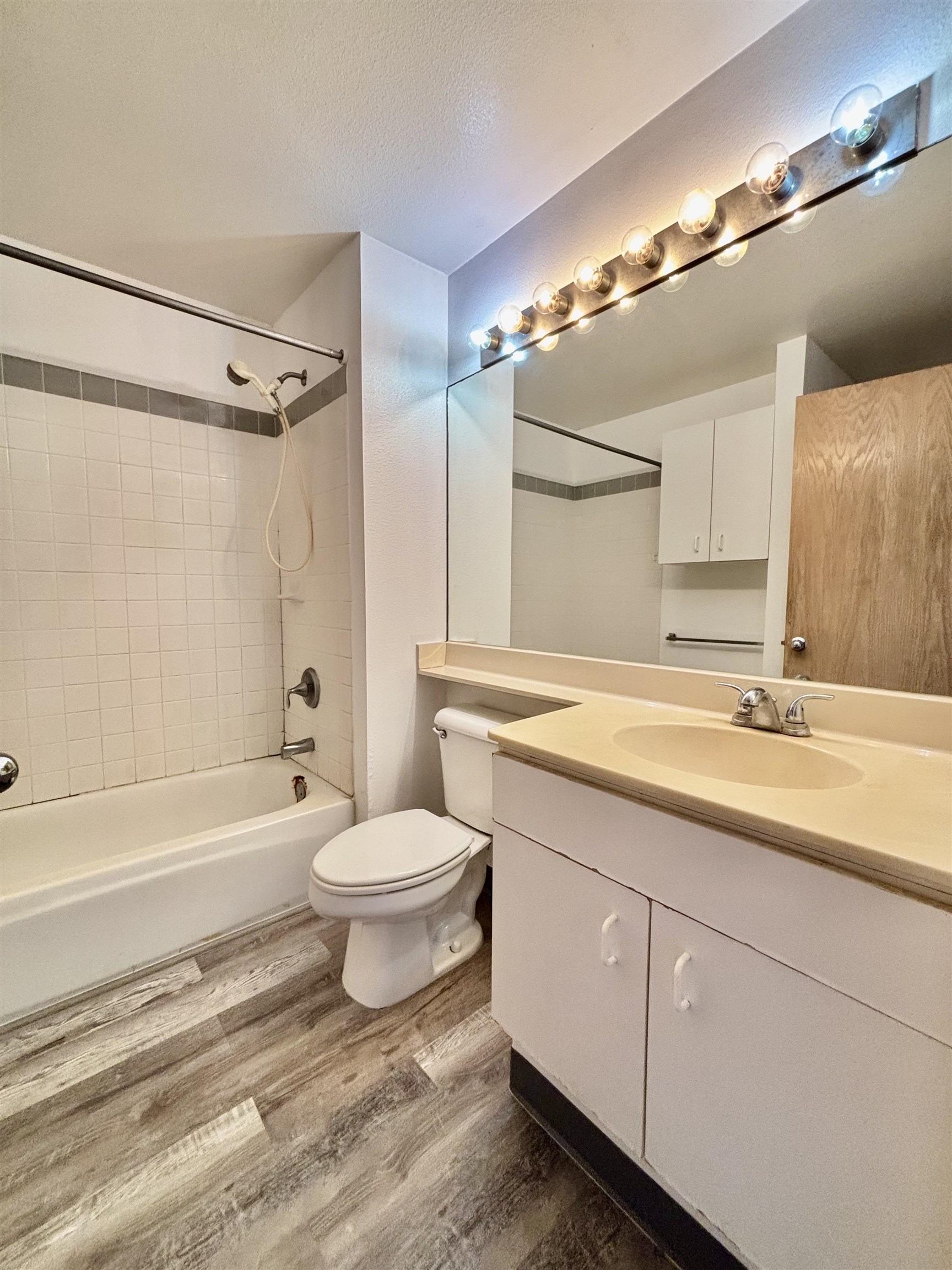 Iao Parkside IV-A condo # 34-203, Wailuku, Hawaii - photo 9 of 14