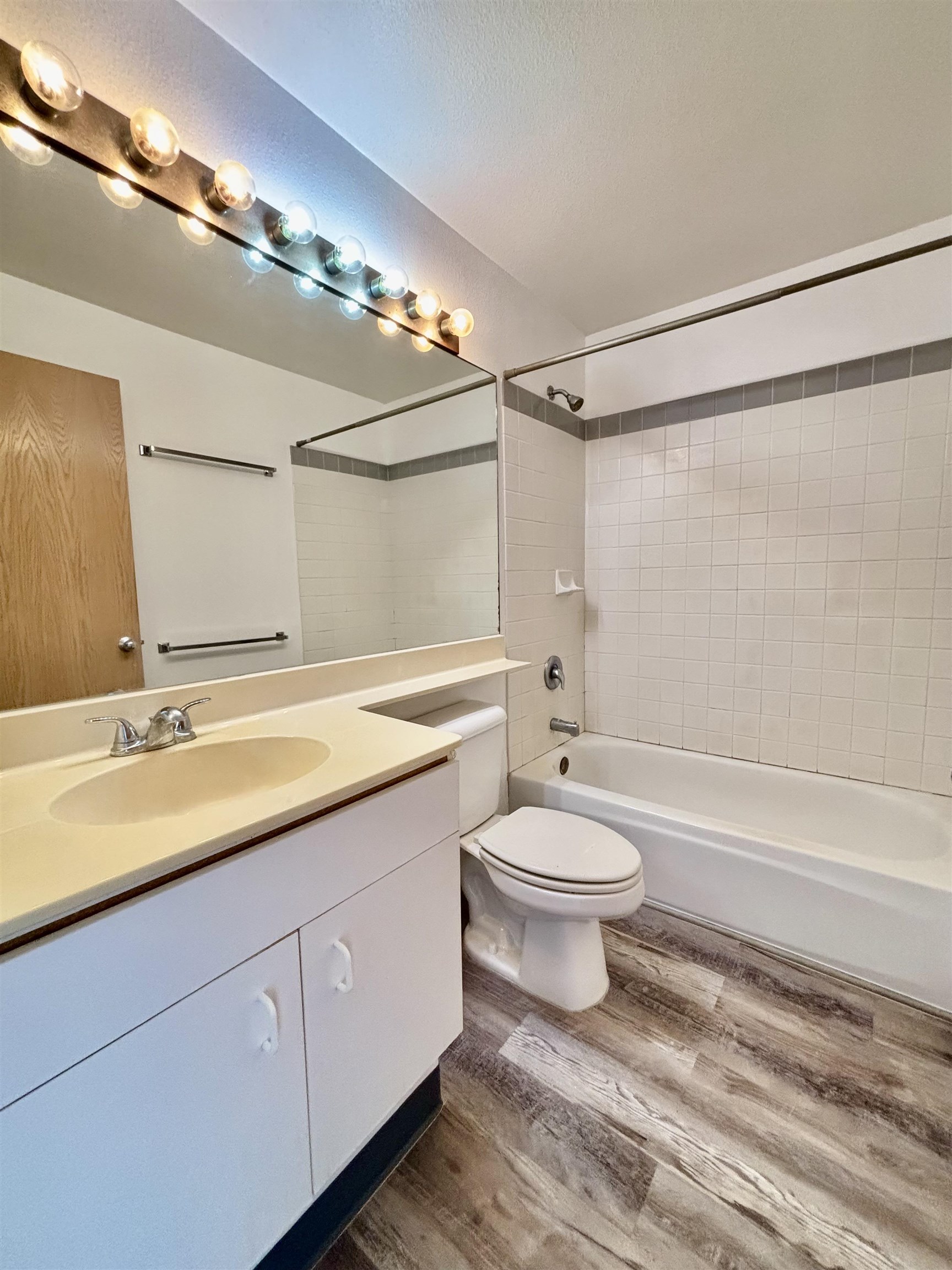 Iao Parkside IV-A condo # 34-203, Wailuku, Hawaii - photo 10 of 14