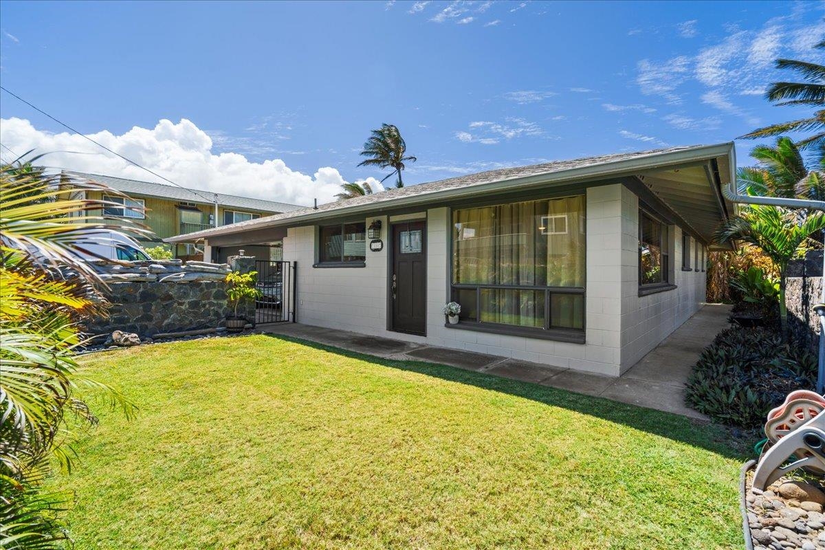 550  Kailana St Paukukalo, Wailuku home - photo 2 of 45