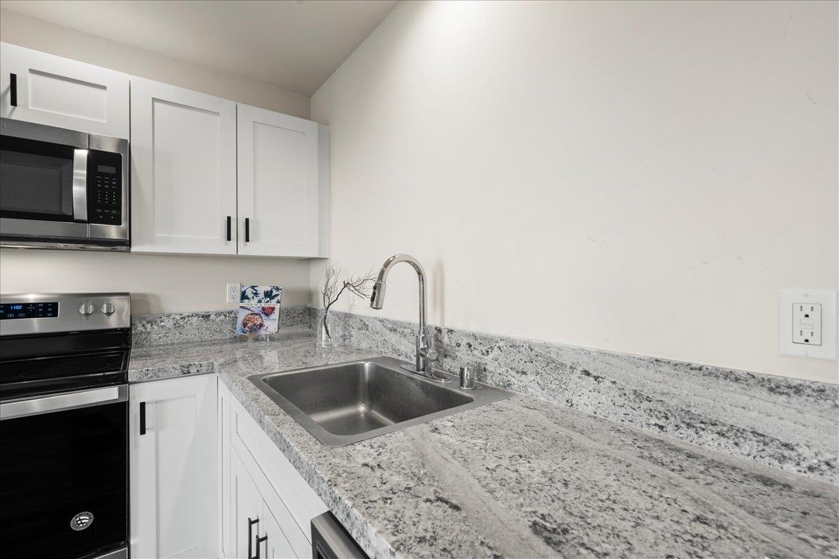 Pailolo Place condo # B17, Lahaina, Hawaii - photo 22 of 45