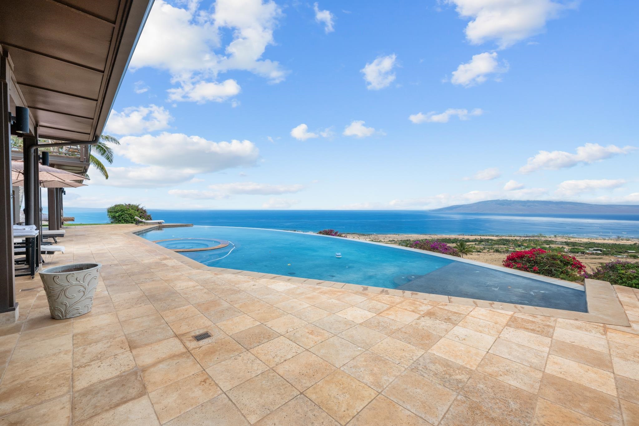 554  Punakea Loop Launiupoko, Lahaina home - photo 23 of 49