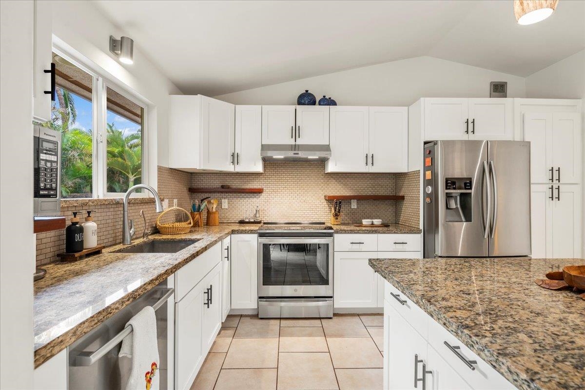 555  Halalai St North Kihei, Kihei home - photo 26 of 48