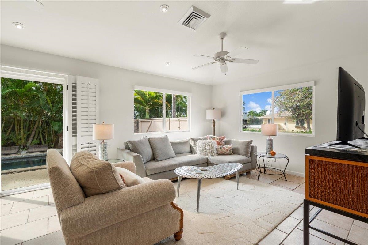 555  Halalai St North Kihei, Kihei home - photo 4 of 48