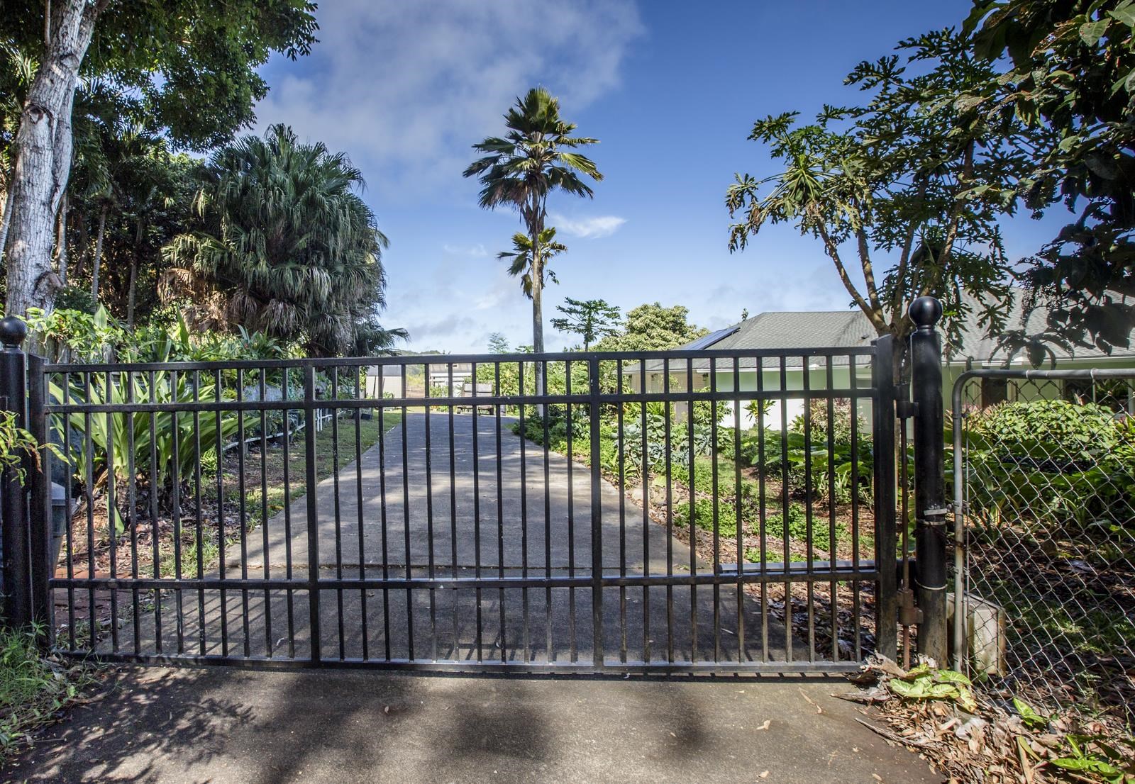 555  Kaukini Loop , Wailuku home - photo 47 of 50