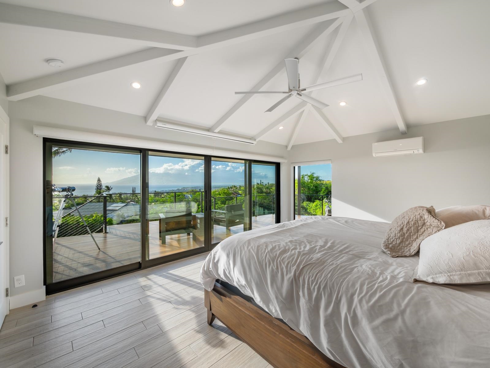 557  Kupulau Dr Kihei, Maui Meadows home - photo 23 of 50