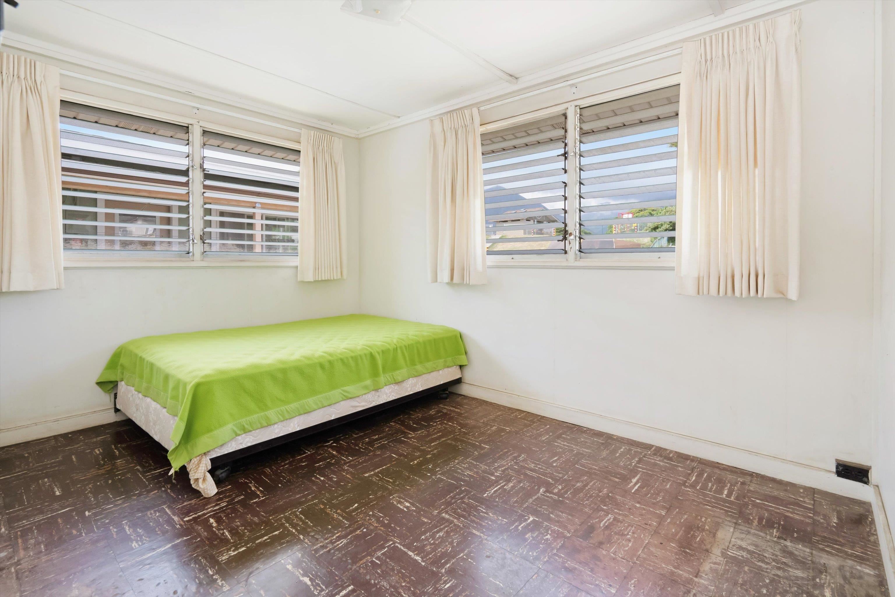 557  Maalo St , Kahului home - photo 14 of 39