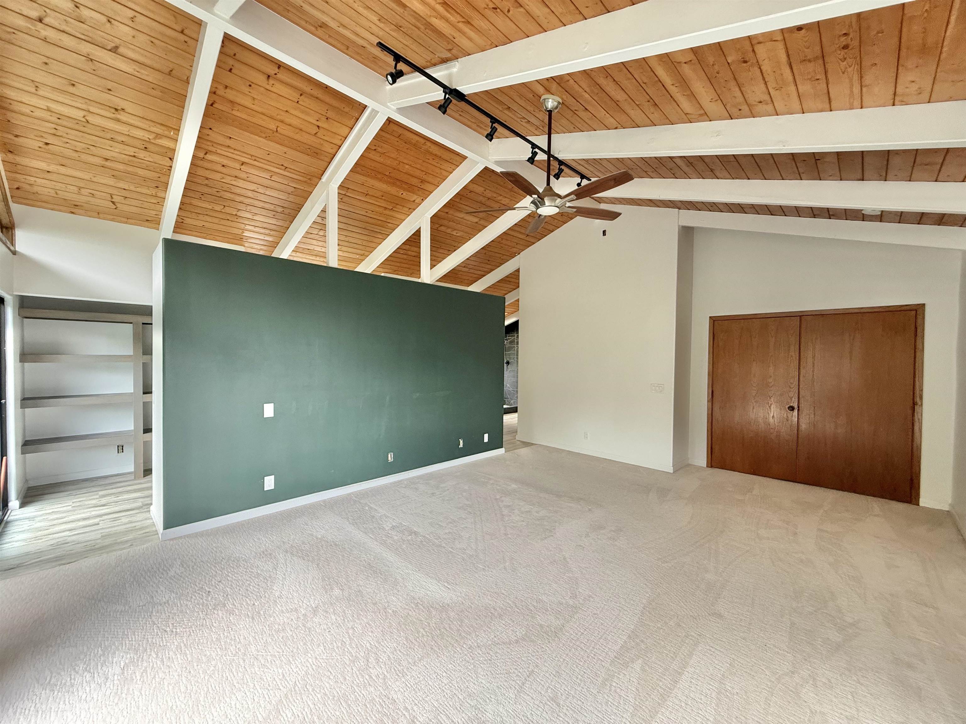 558  Polulani Dr , Wailuku home - photo 19 of 50