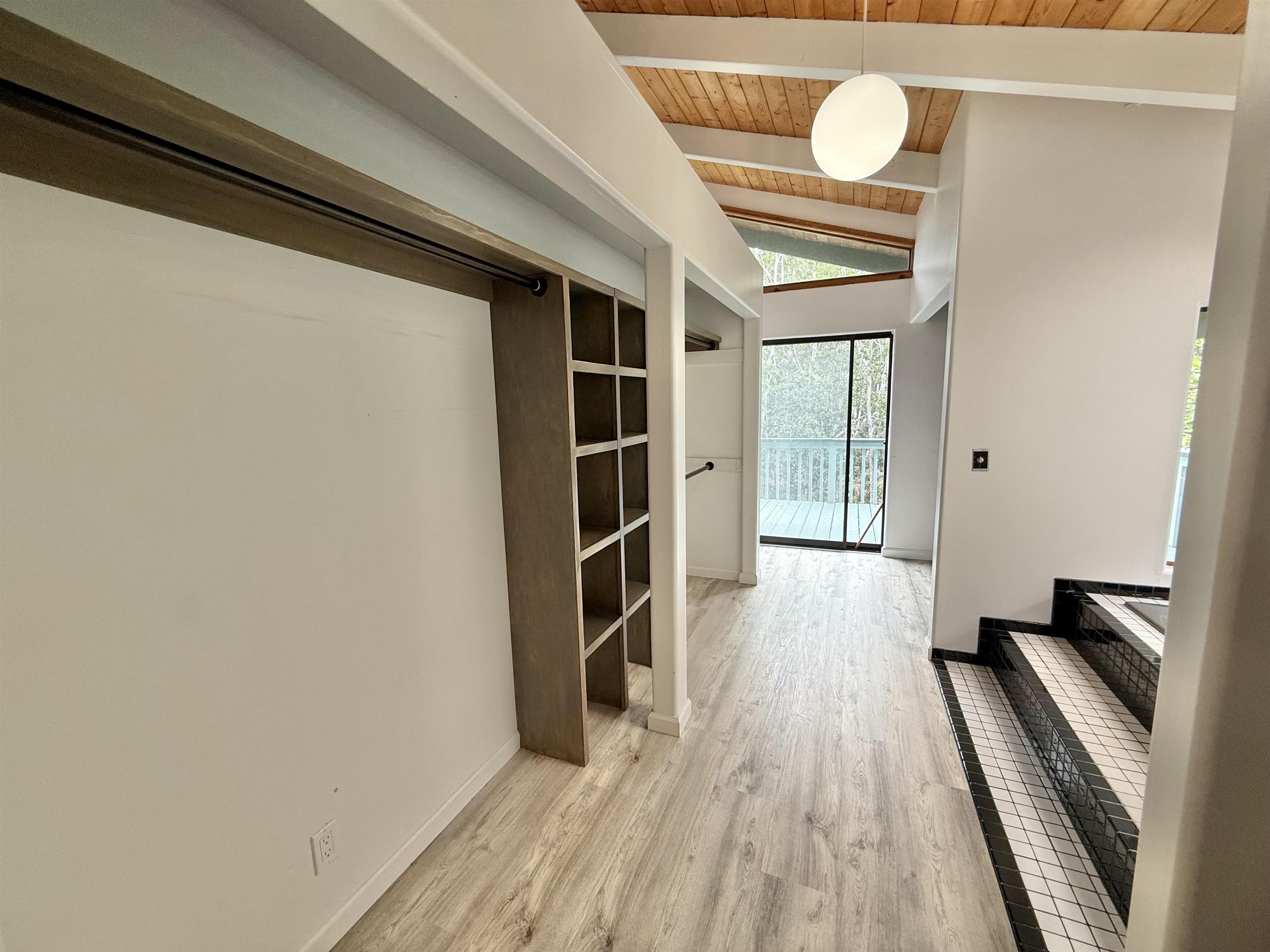 558  Polulani Dr , Wailuku home - photo 27 of 50