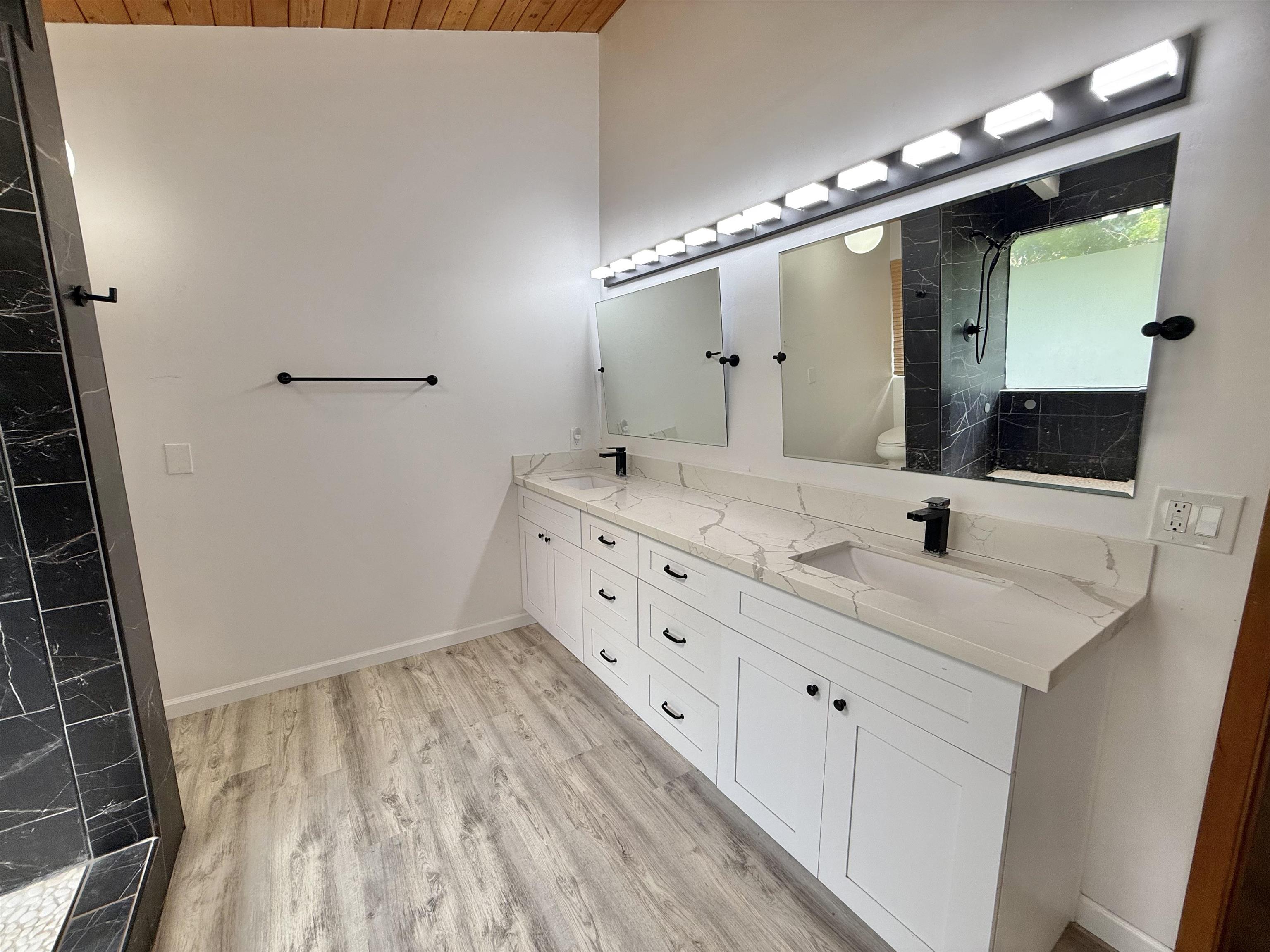 558  Polulani Dr , Wailuku home - photo 29 of 50