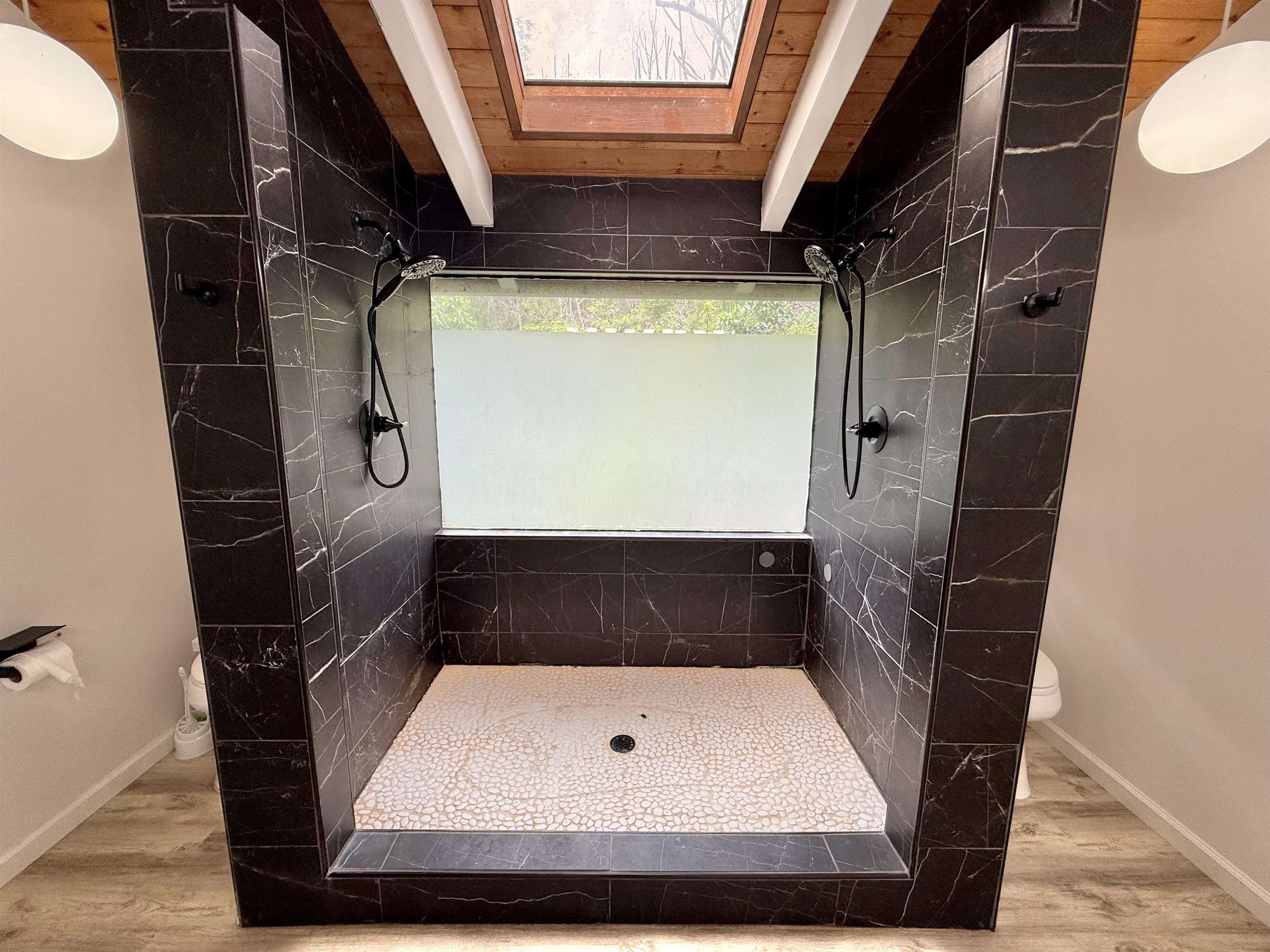 558  Polulani Dr , Wailuku home - photo 33 of 50