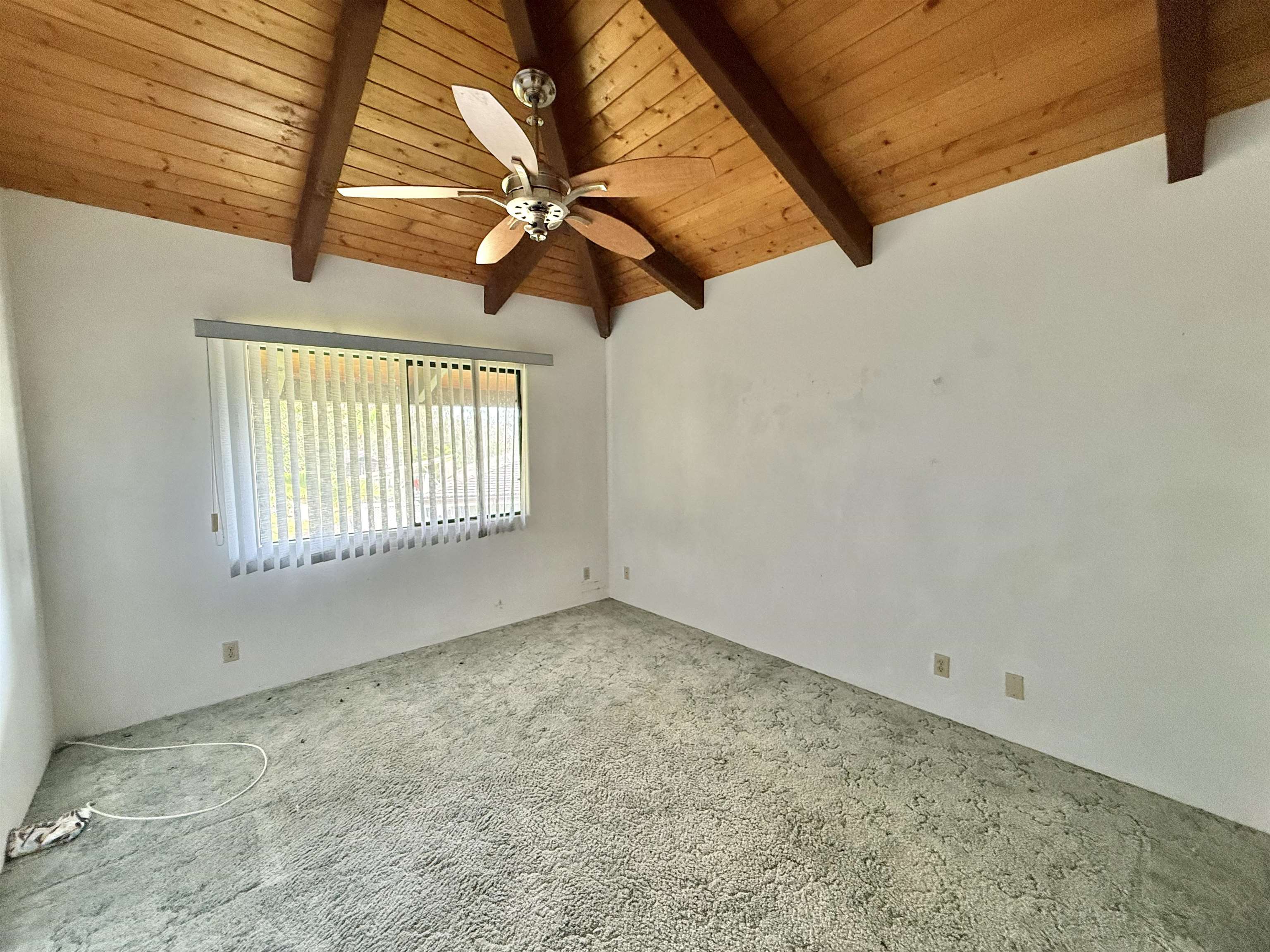 558  Polulani Dr , Wailuku home - photo 38 of 50