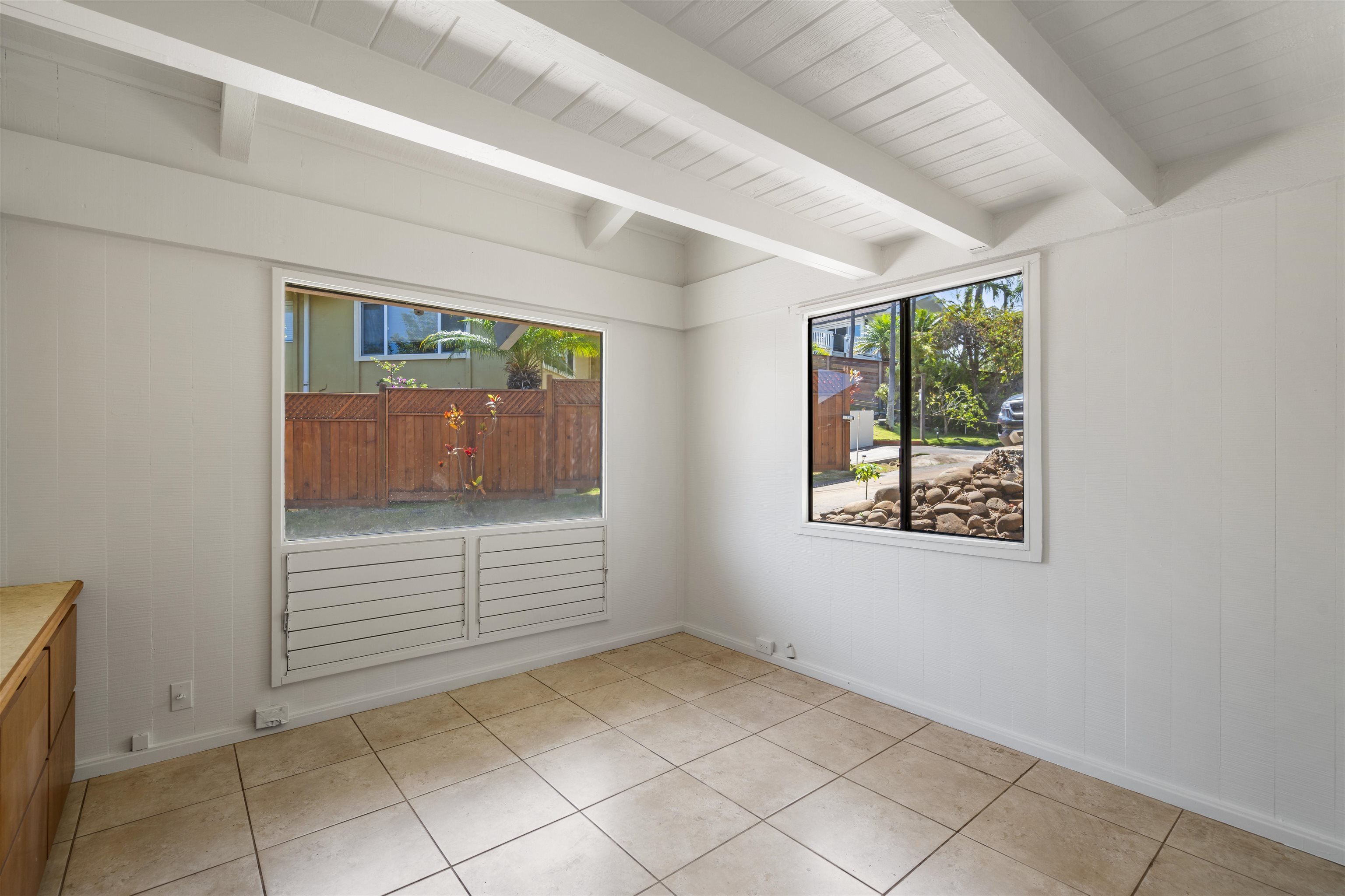 561  Kaleo Dr , Maui Meadows home - photo 22 of 33