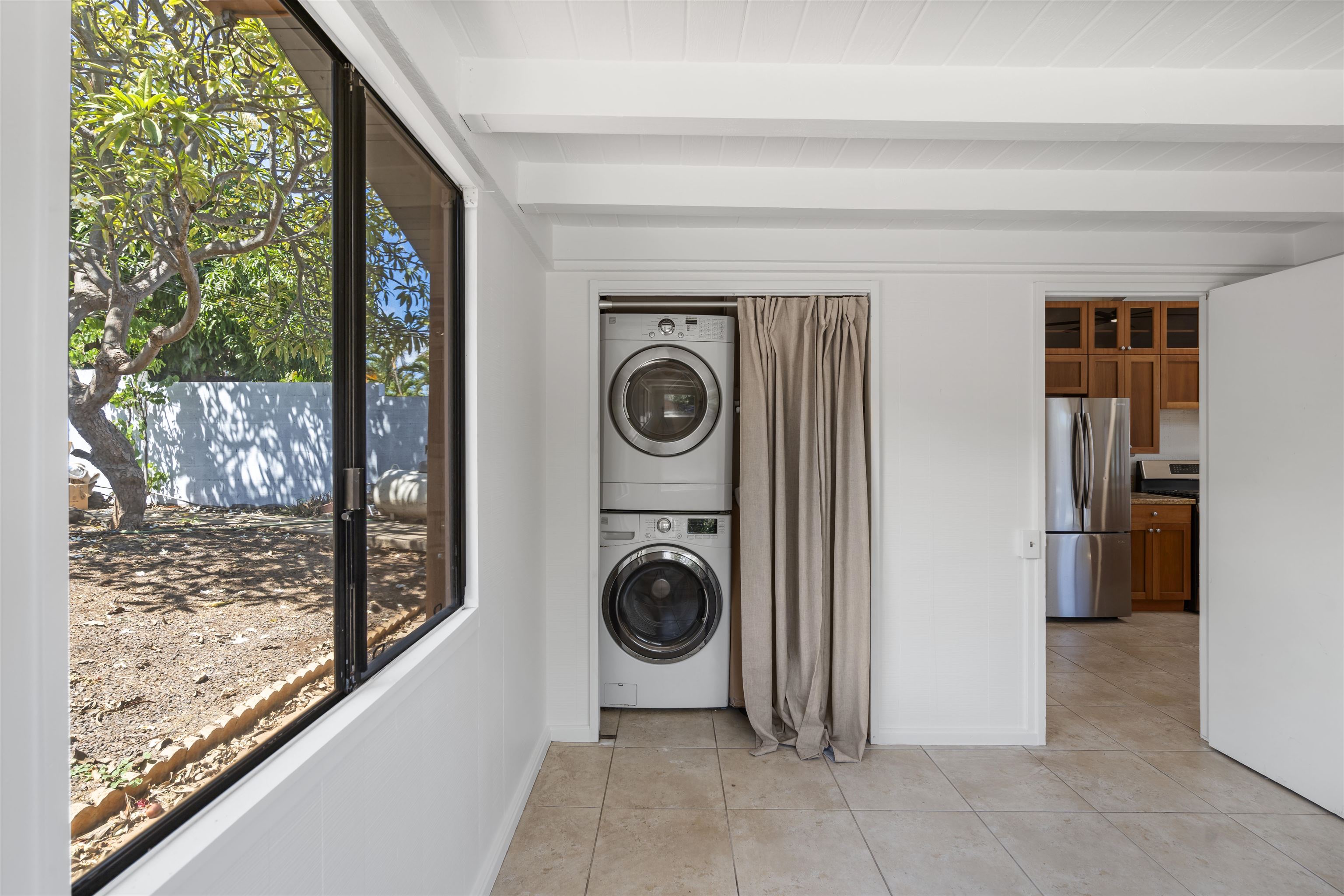 561  Kaleo Dr , Maui Meadows home - photo 23 of 33