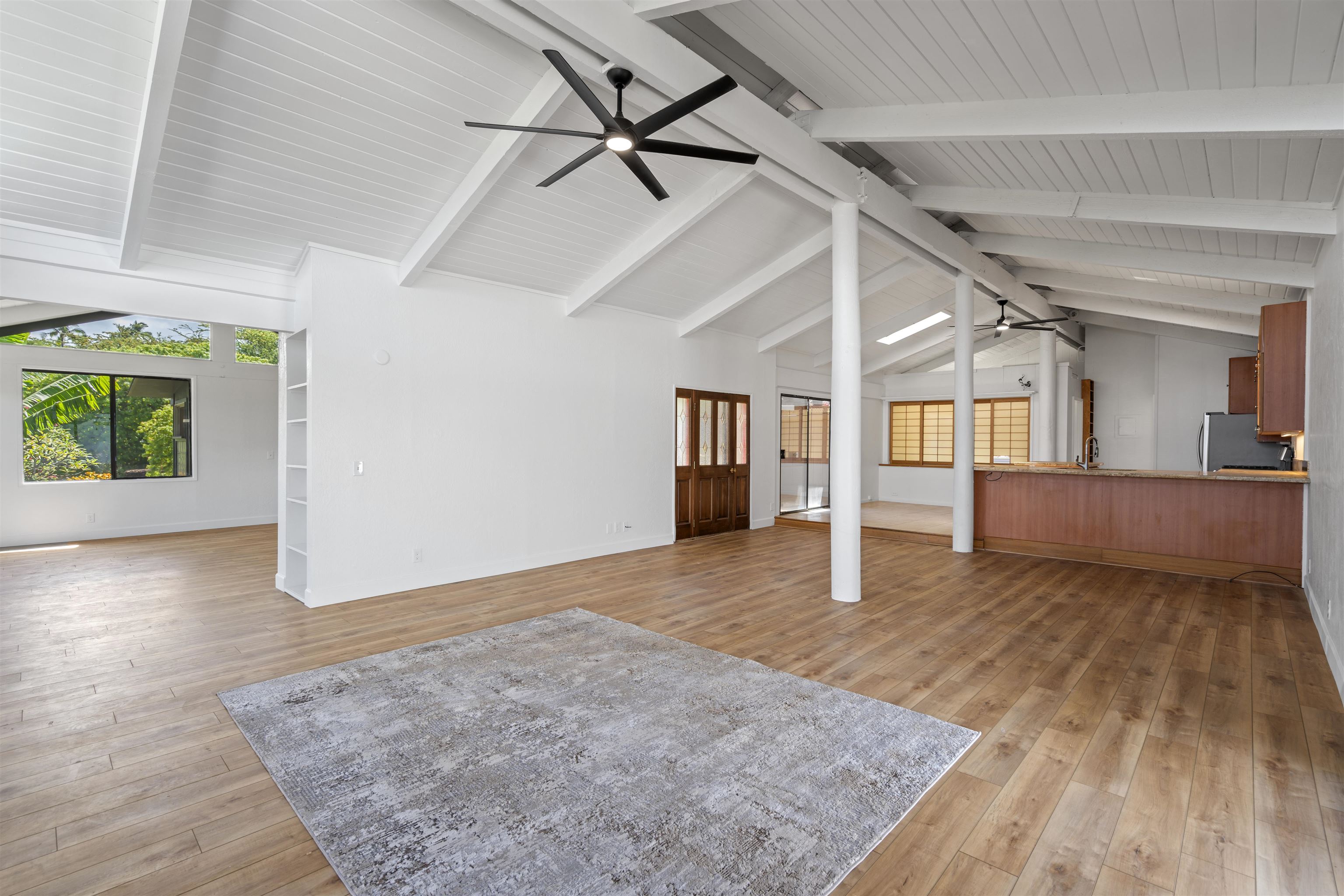 561  Kaleo Dr , Maui Meadows home - photo 5 of 33