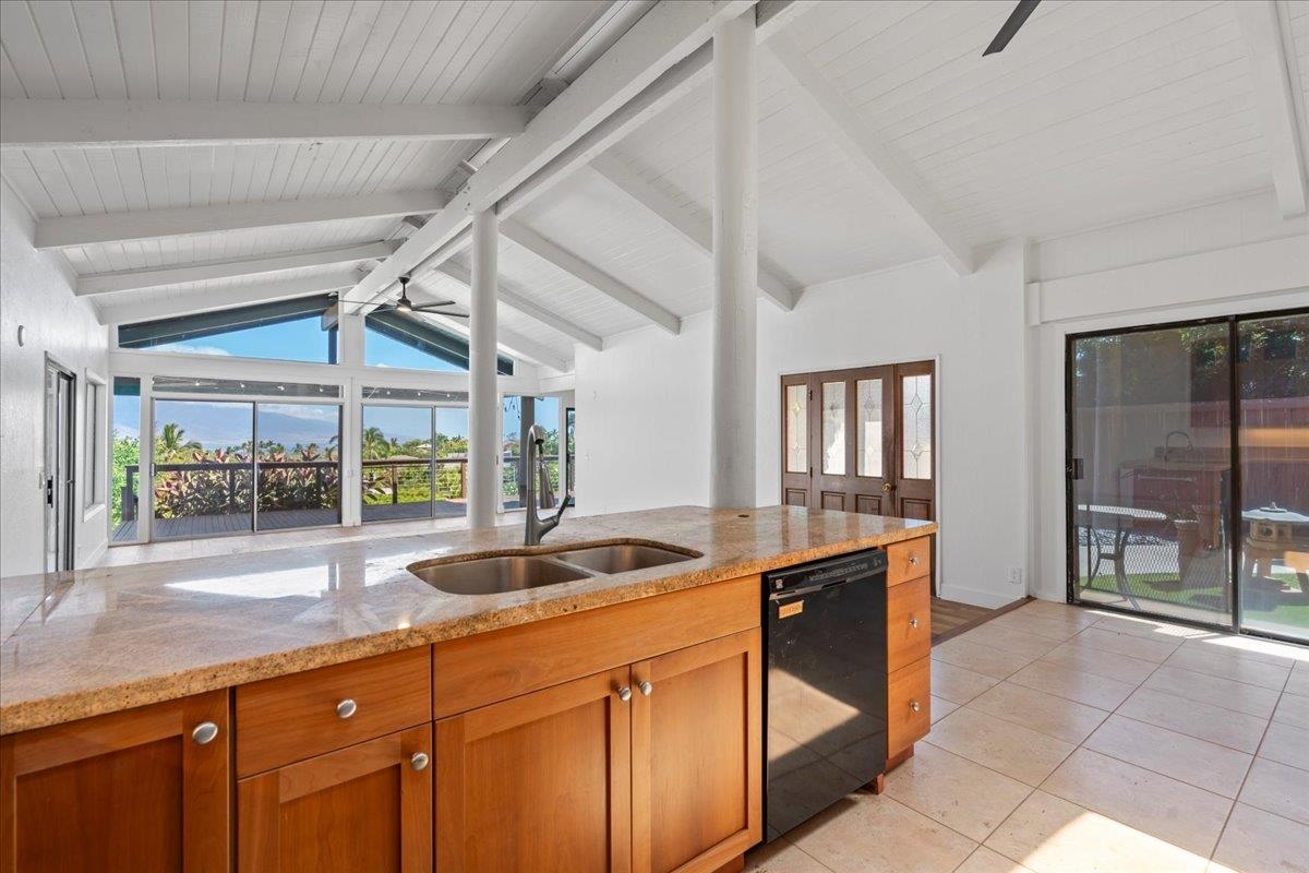 561  Kaleo Pl Maui Meadows, Maui Meadows home - photo 19 of 36