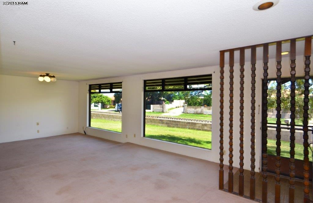 562  Laau St Kahului, Kahului home - photo 3 of 30