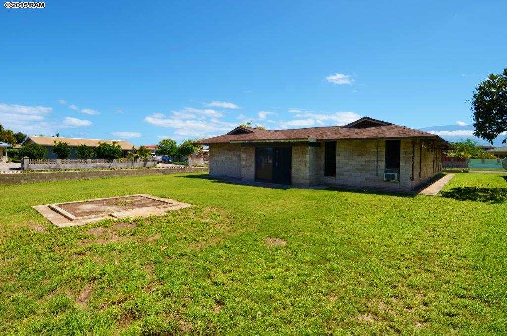 562  Laau St Kahului, Kahului home - photo 24 of 30