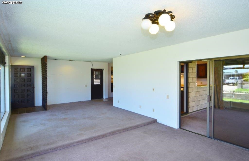 562  Laau St Kahului, Kahului home - photo 27 of 30