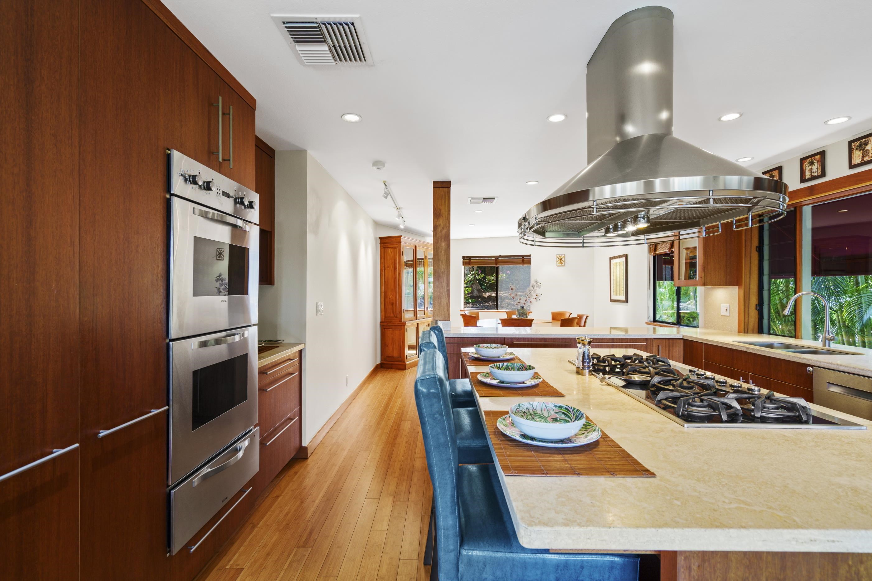 563  Mikioi Pl Kihei, Maui Meadows home - photo 19 of 50