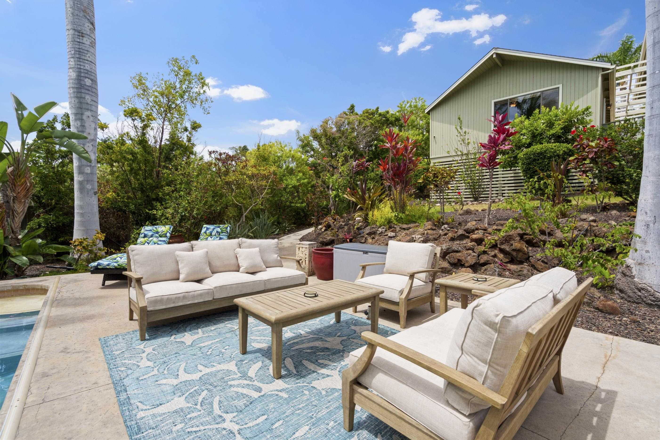 563  Mikioi Pl Kihei, Maui Meadows home - photo 26 of 50