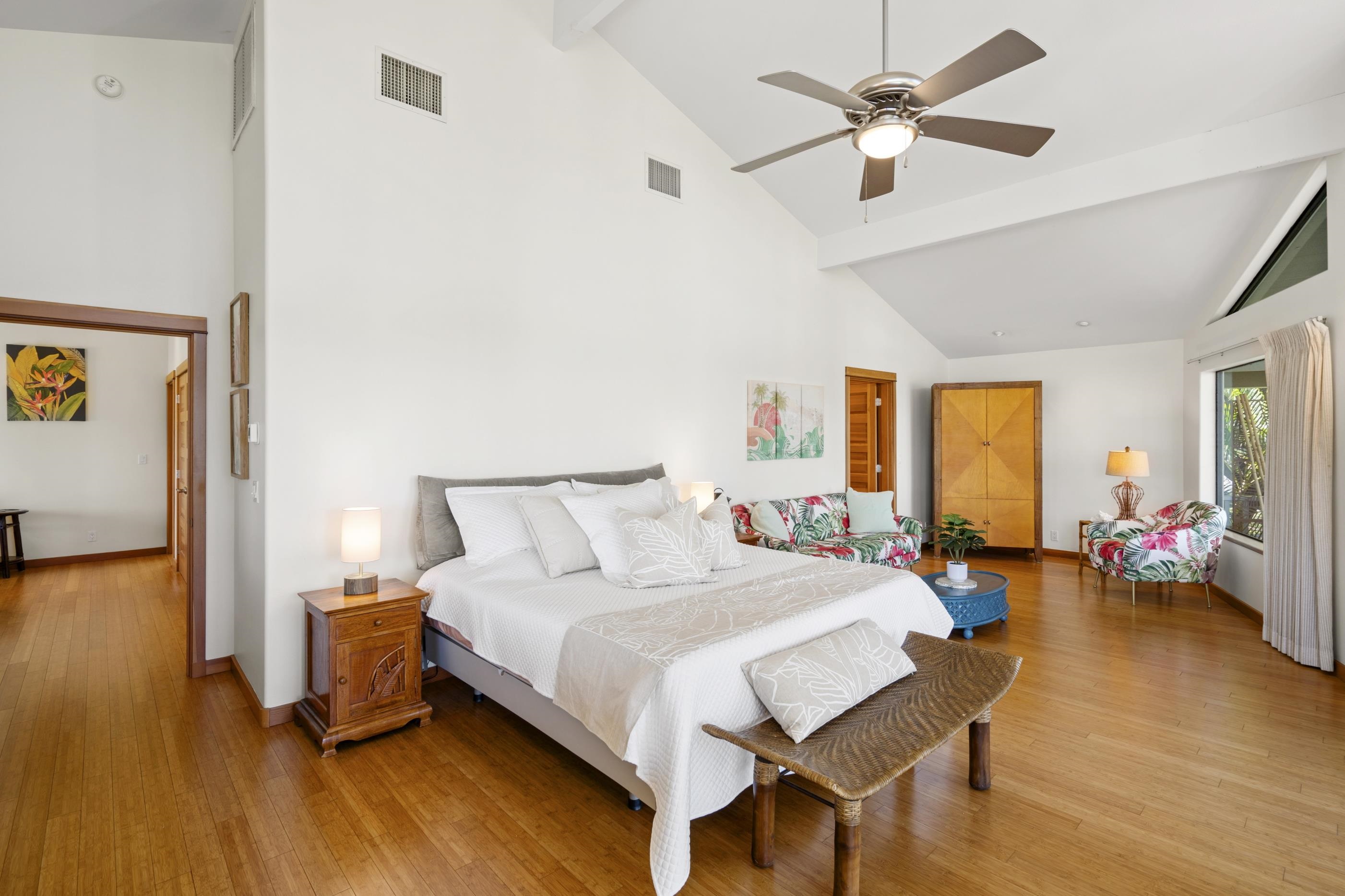 563  Mikioi Pl Kihei, Maui Meadows home - photo 28 of 50