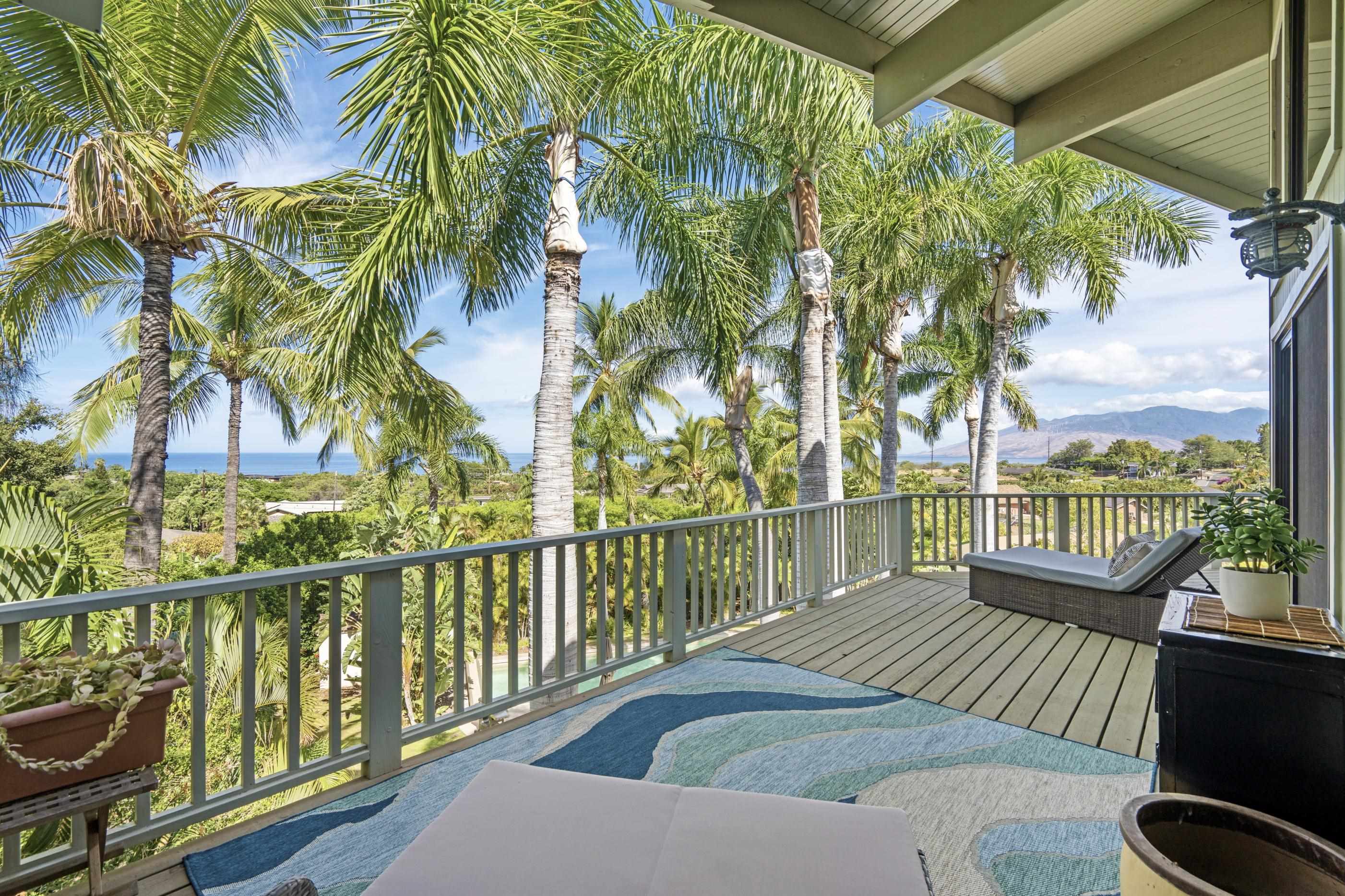 563  Mikioi Pl Kihei, Maui Meadows home - photo 5 of 50