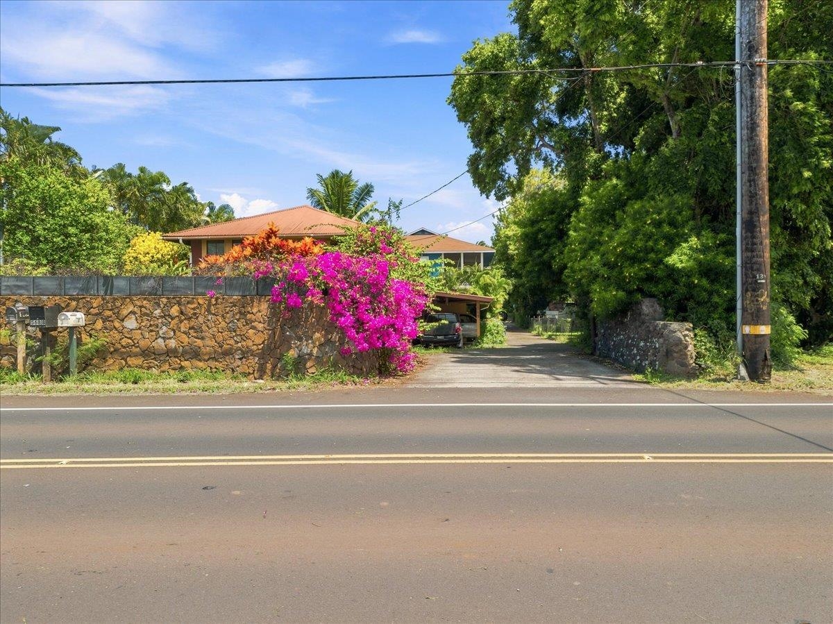568  Hana Hwy Kuau, Spreckelsville/Paia/Kuau home - photo 44 of 50