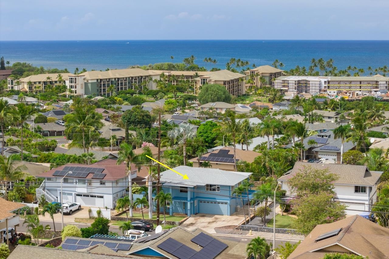 568  Kailoa St Kihei, Kihei home - photo 2 of 49