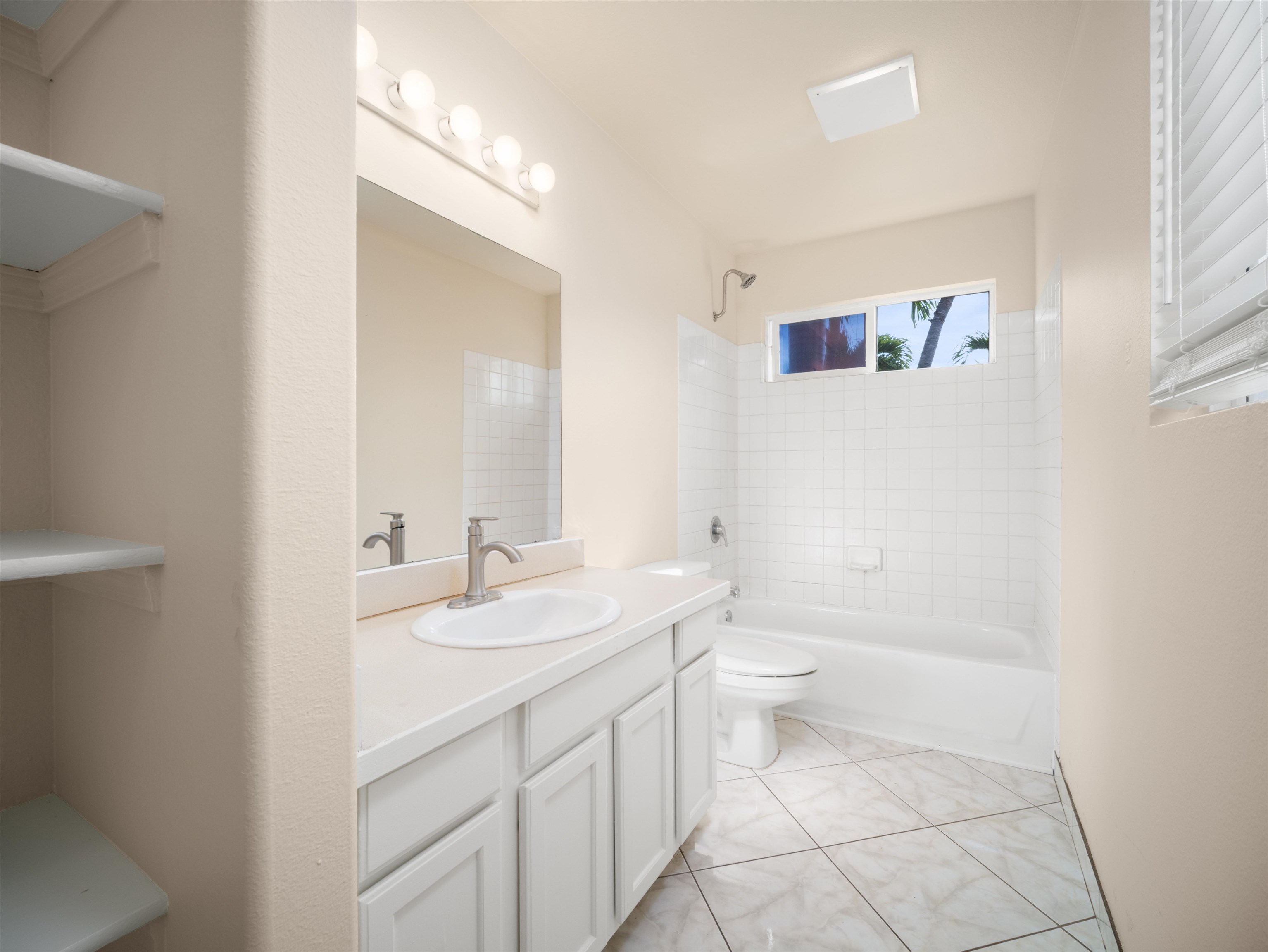 568  Kailoa St Kihei, Kihei home - photo 42 of 49