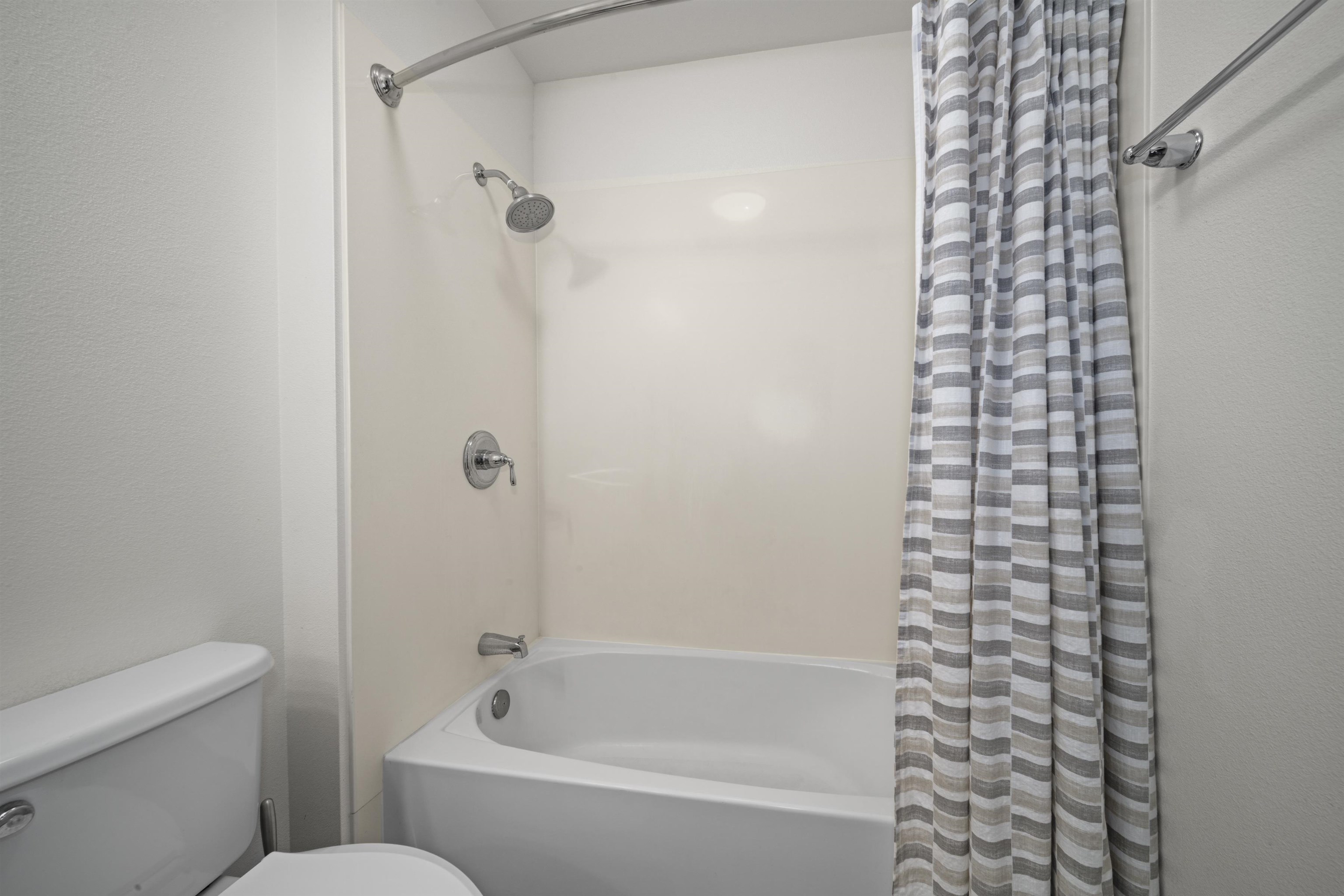 Flats at Kamalani condo # 605, Kihei, Hawaii - photo 19 of 43