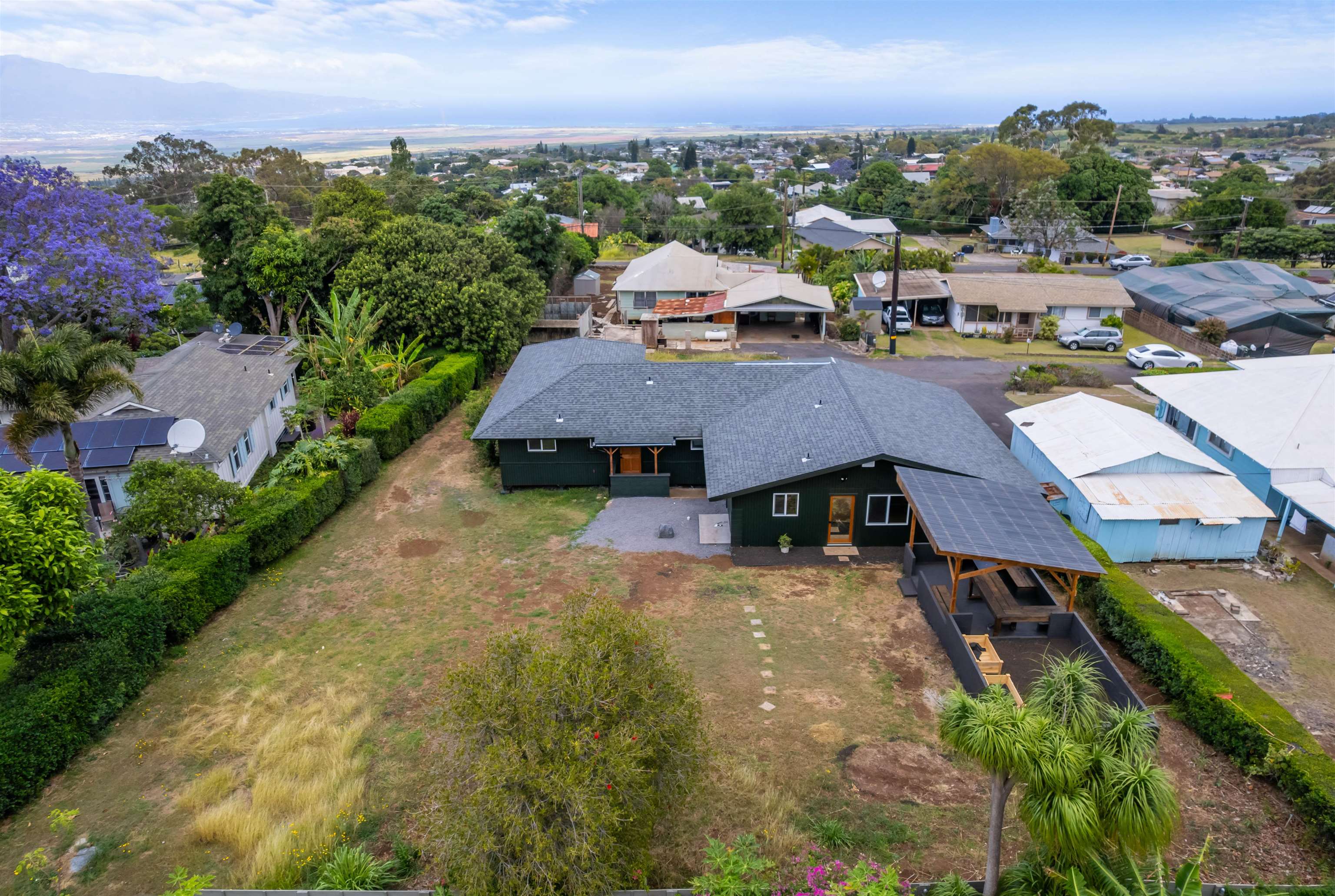 57  Kupee Pl , Pukalani home - photo 3 of 34