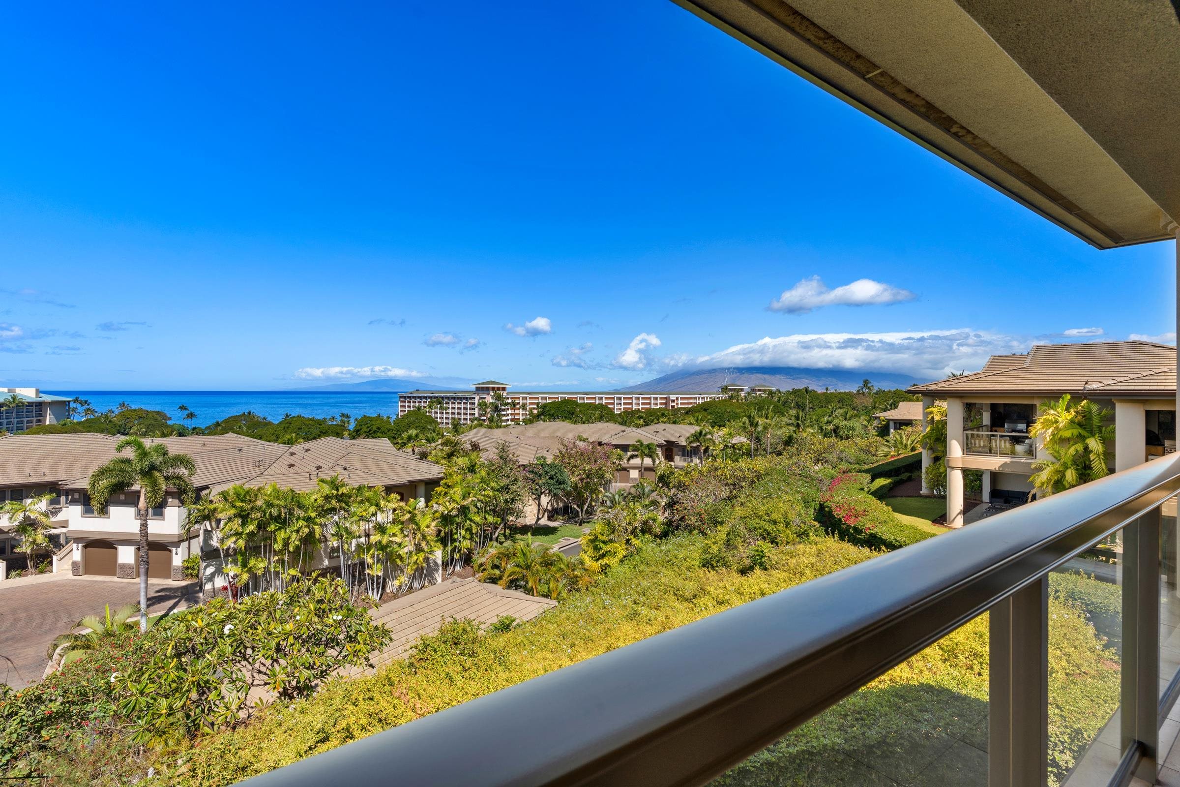 Hoolei condo # J2, Kihei, Hawaii - photo 17 of 50