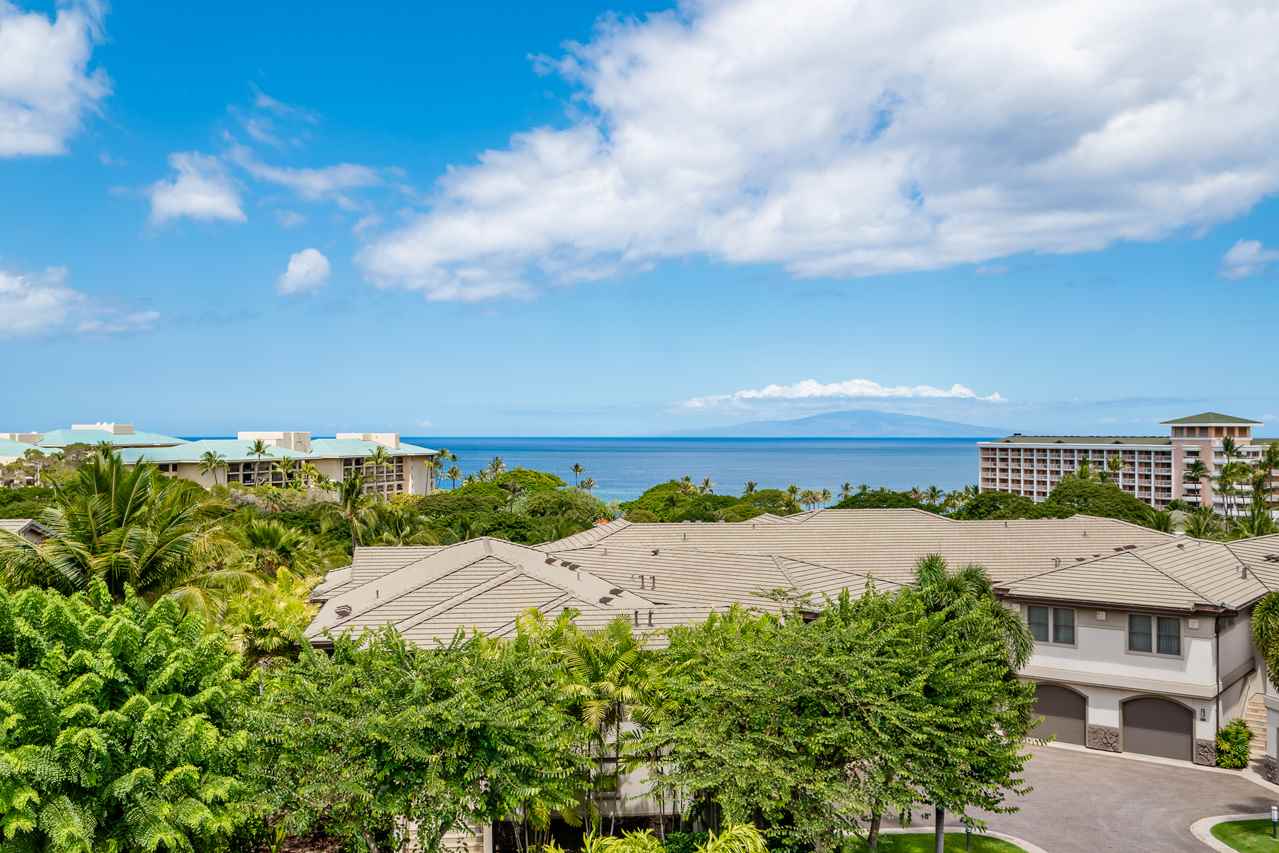 Hoolei condo # J5, Kihei, Hawaii - photo 8 of 30