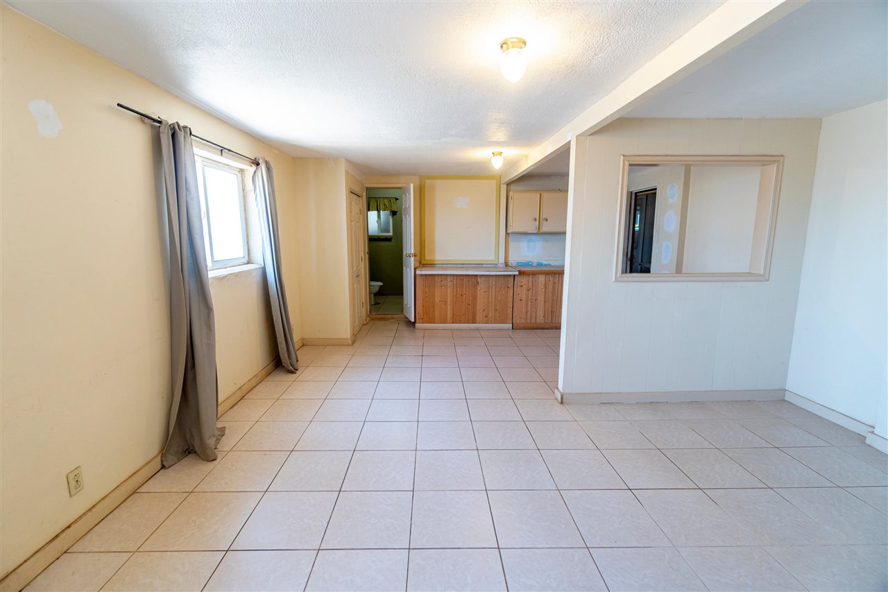 570  Linekona Pl , Wailuku home - photo 18 of 23