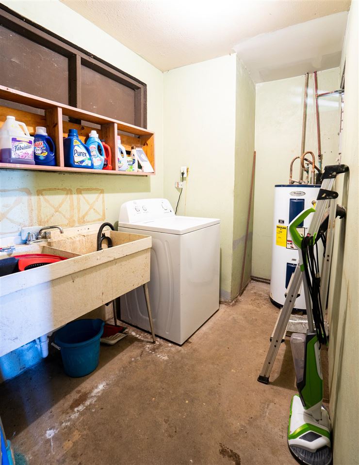570  Linekona Pl , Wailuku home - photo 20 of 23