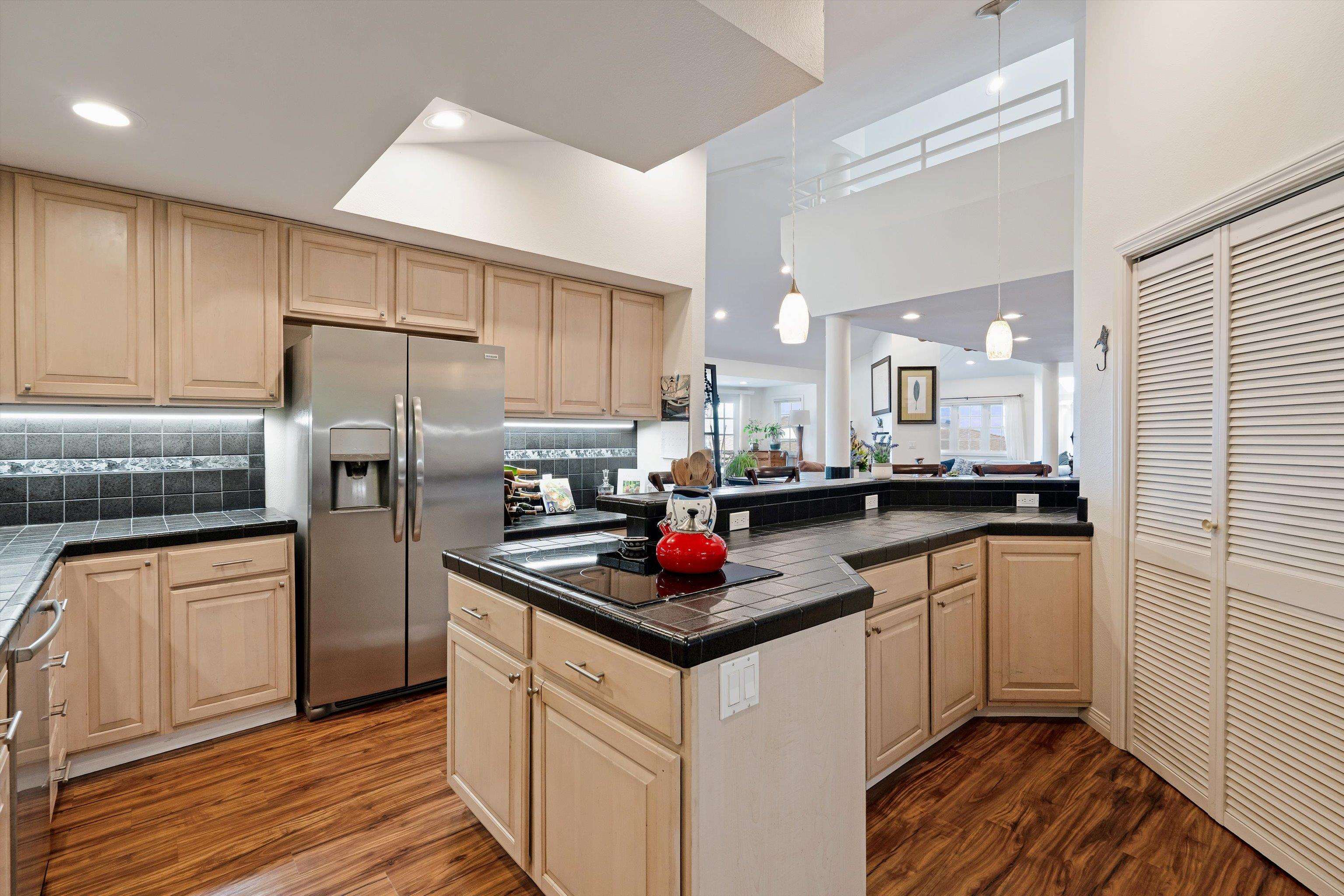 571  Alu Rd Wailuku Heights, Wailuku home - photo 14 of 50