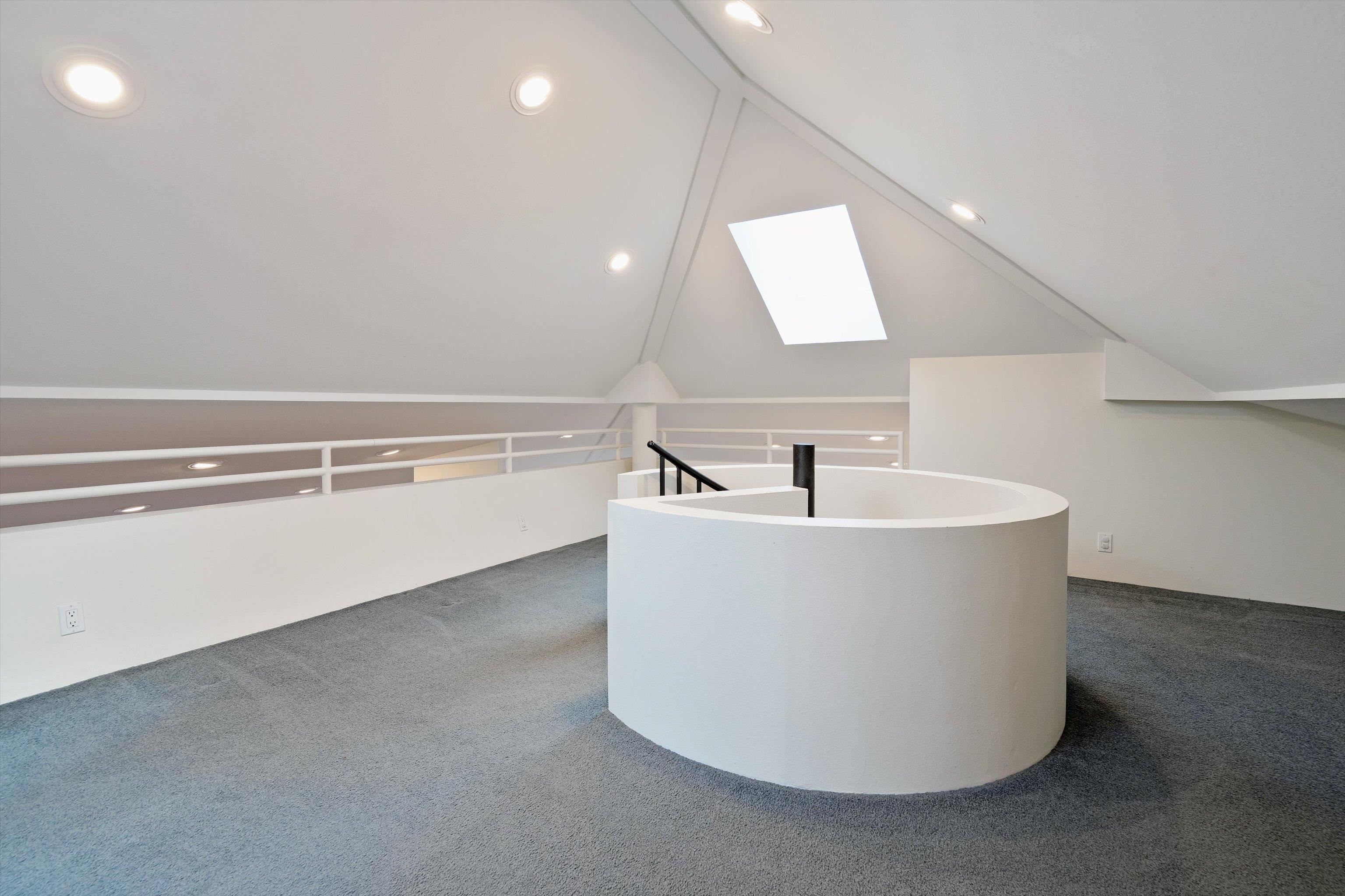 571  Alu Rd Wailuku Heights, Wailuku home - photo 19 of 50