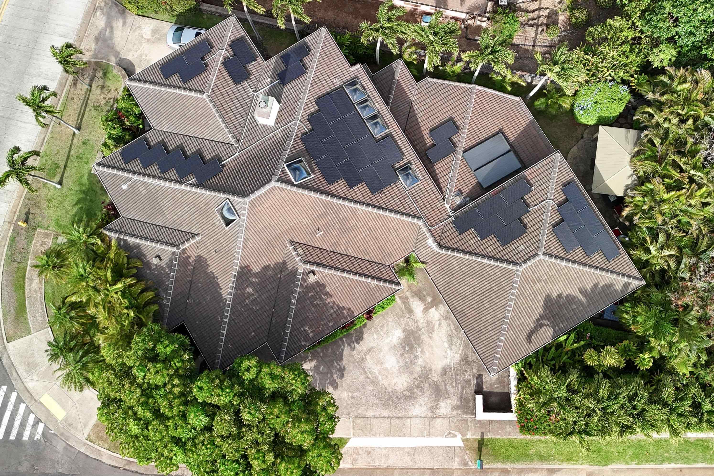 571  Alu Rd Wailuku Heights, Wailuku home - photo 4 of 50