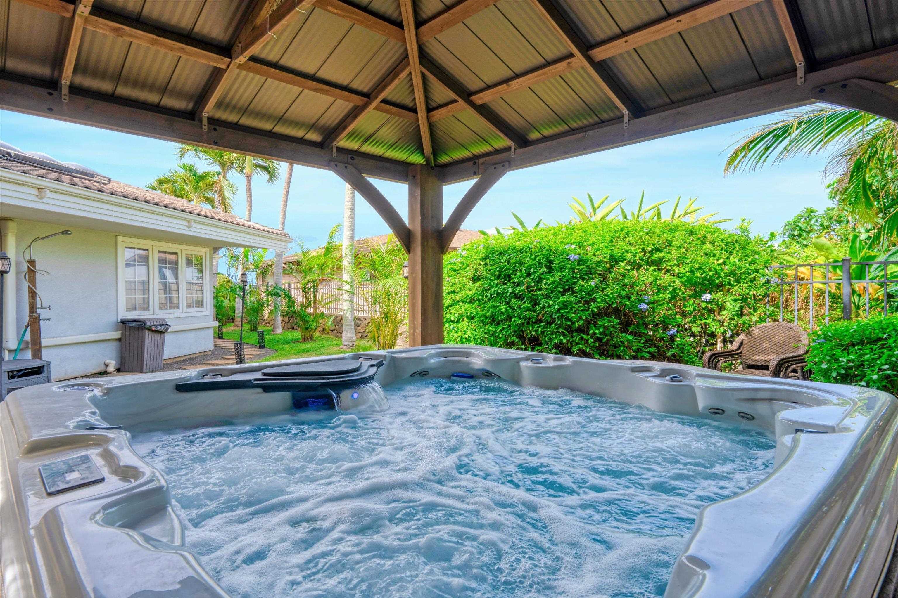 571  Alu Rd Wailuku Heights, Wailuku home - photo 33 of 50