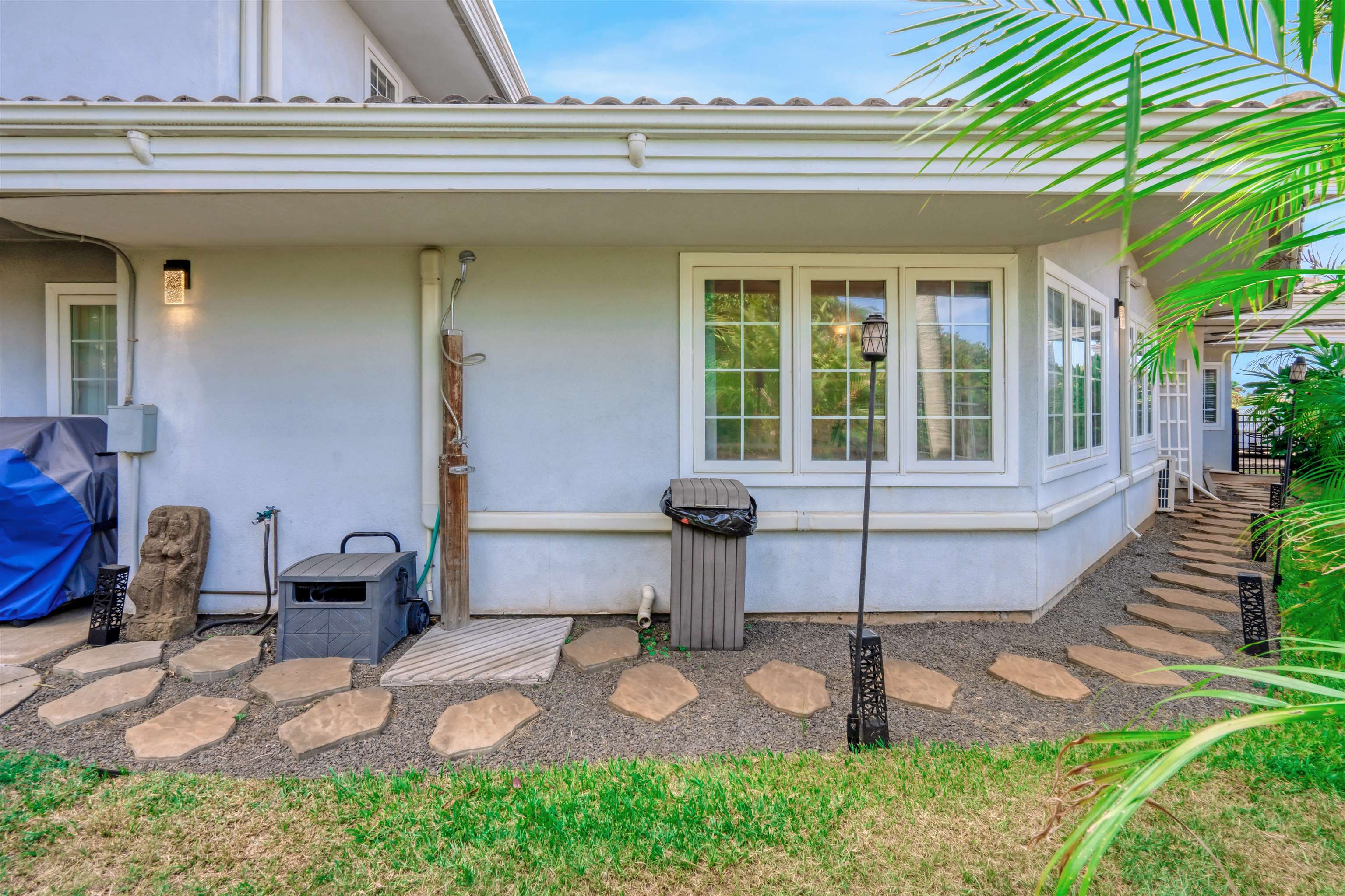 571  Alu Rd Wailuku Heights, Wailuku home - photo 27 of 50