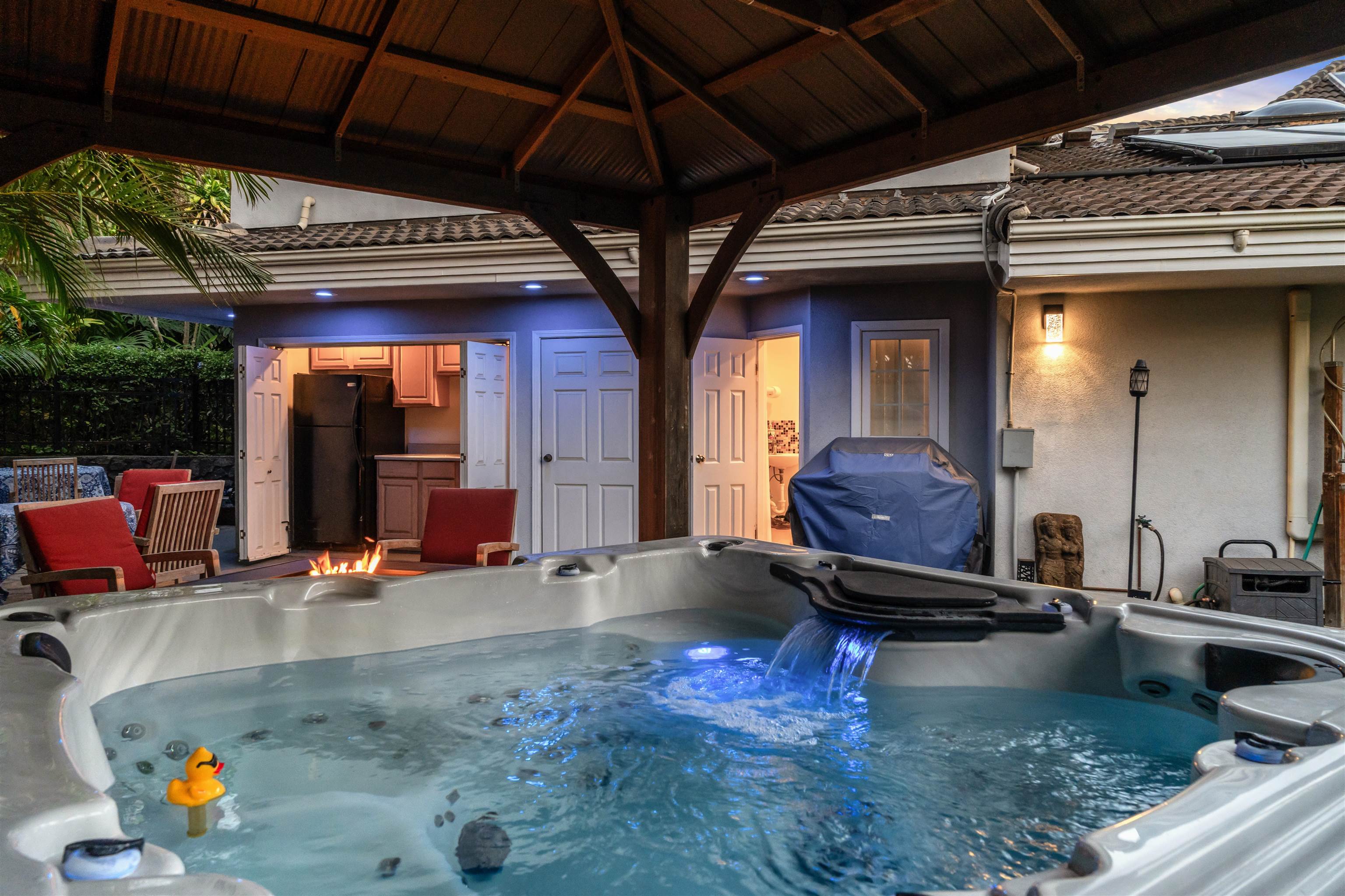 571  Alu Rd Wailuku Heights, Wailuku home - photo 29 of 50