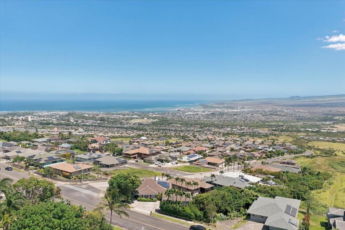 571  Alu Rd Wailuku, Wailuku home - photo 47 of 49