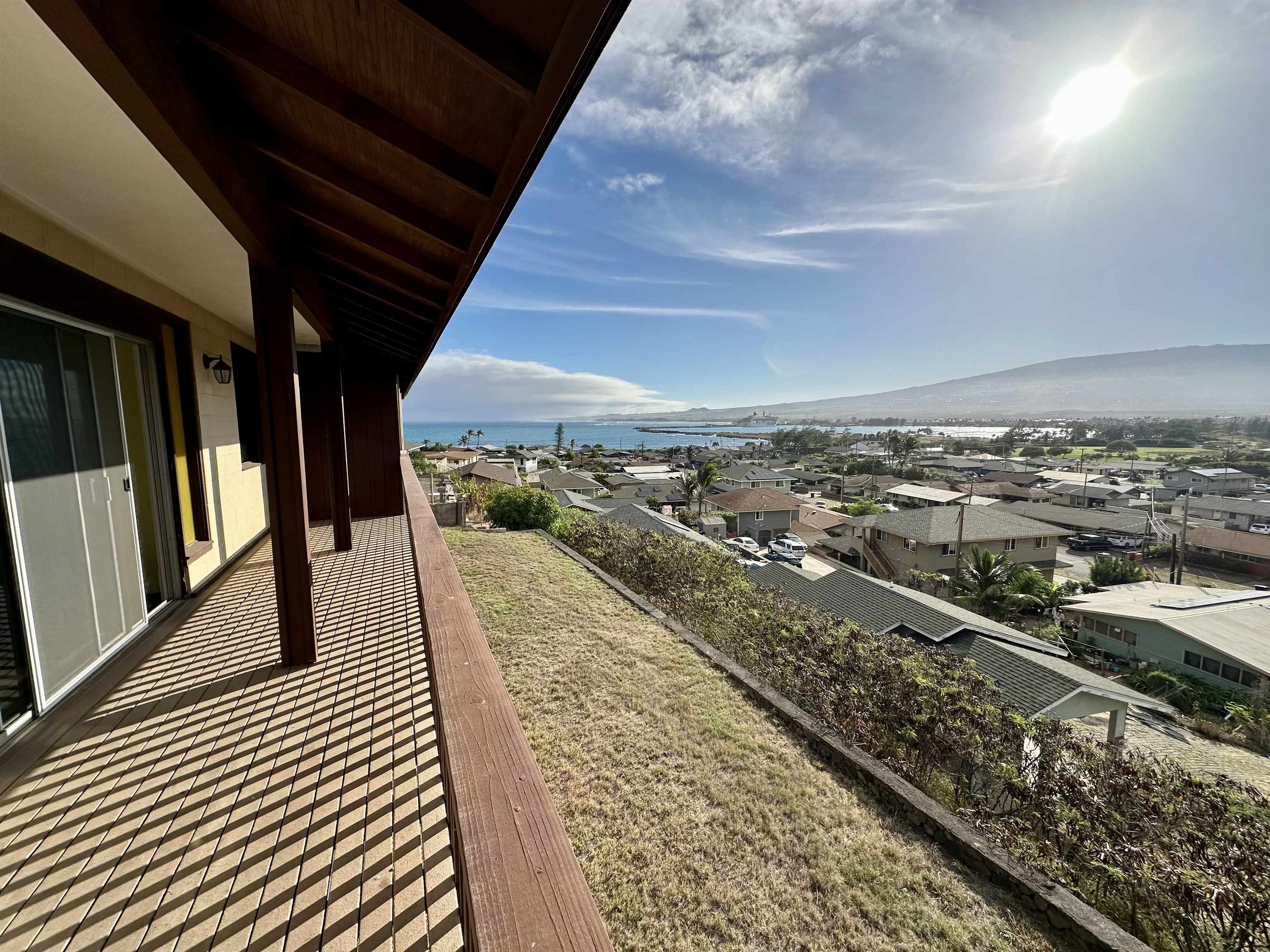 572  Liholiho St , Wailuku home - photo 18 of 18