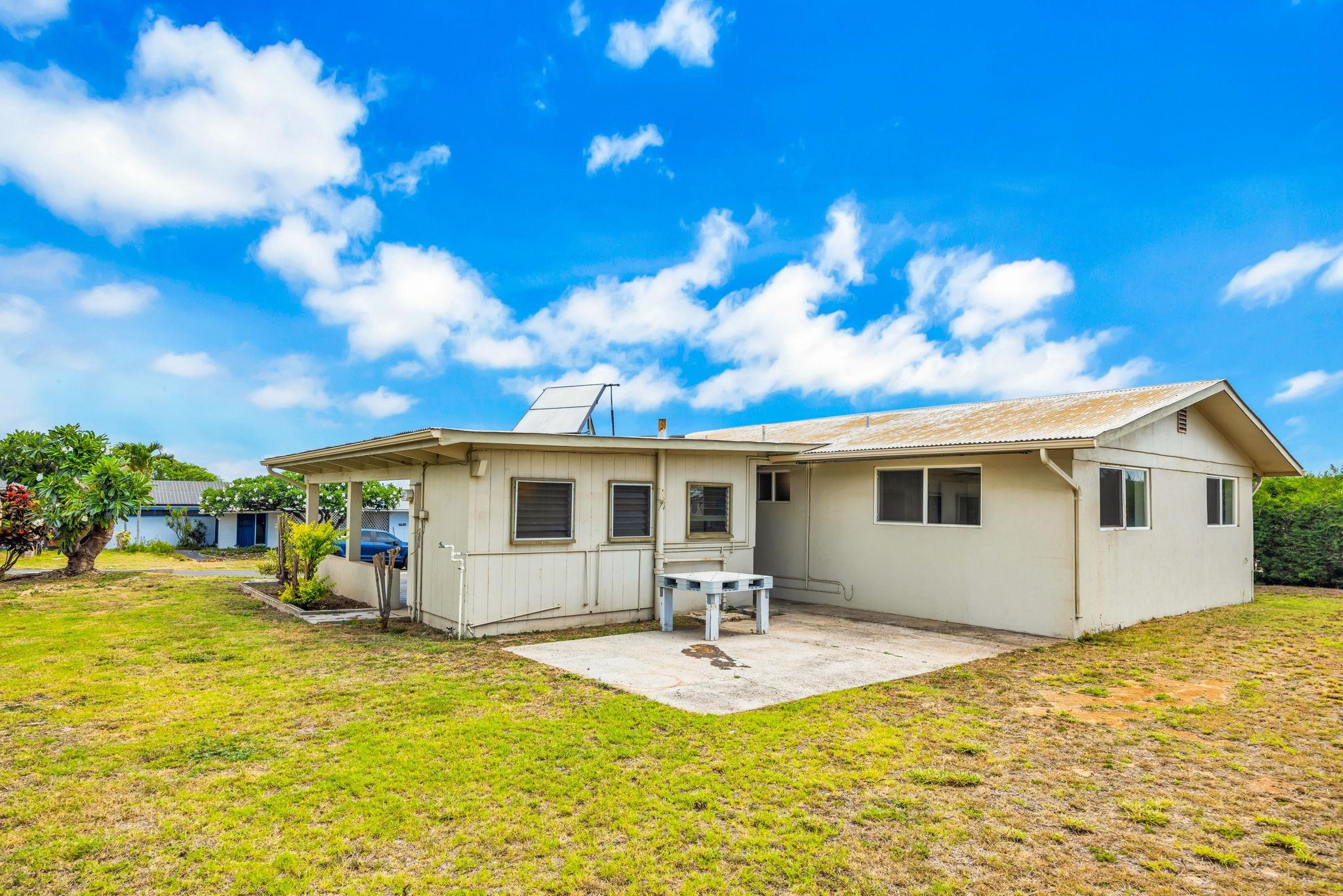 572  Pio Dr , Kahului home - photo 38 of 46