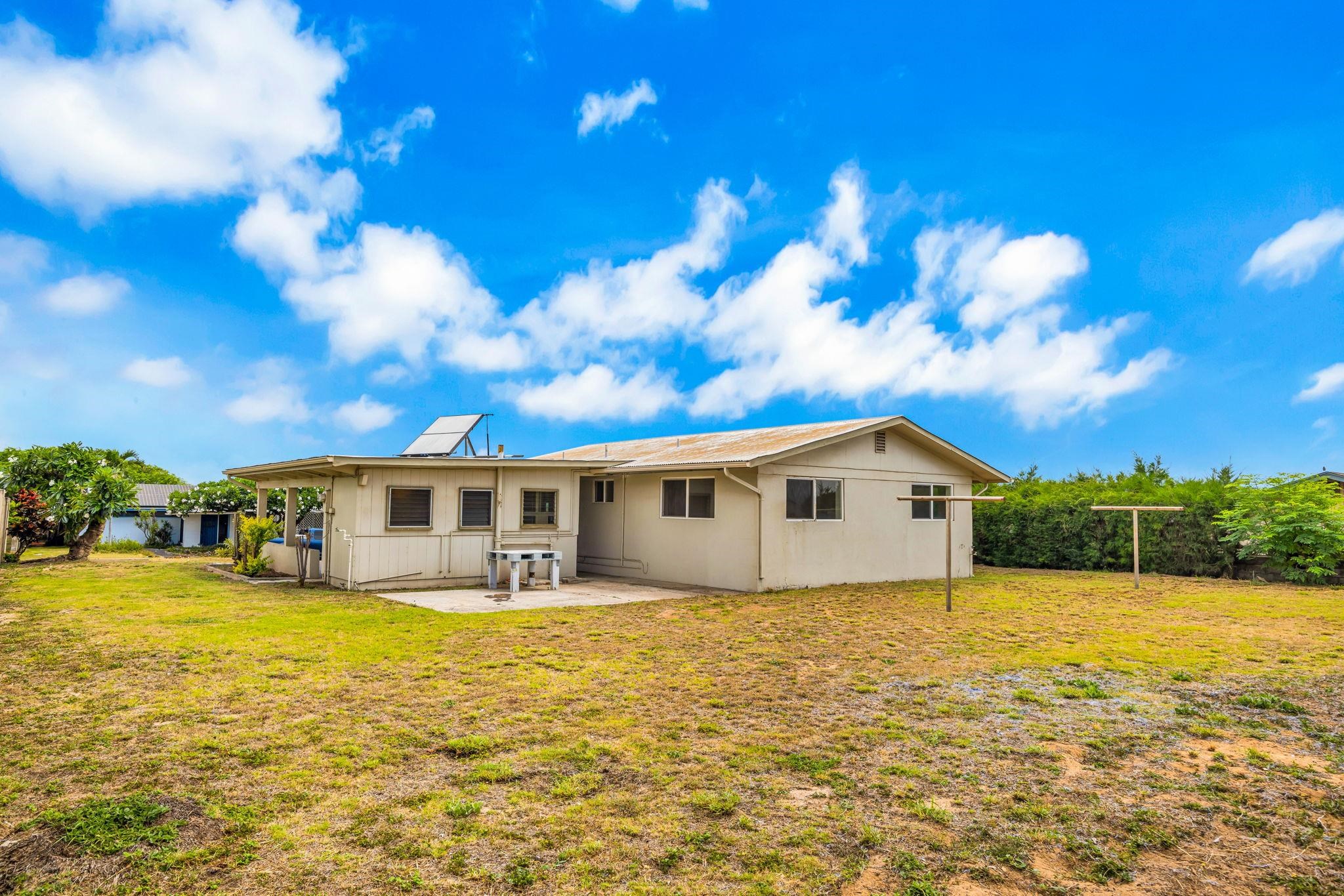 572  Pio Dr , Kahului home - photo 40 of 46