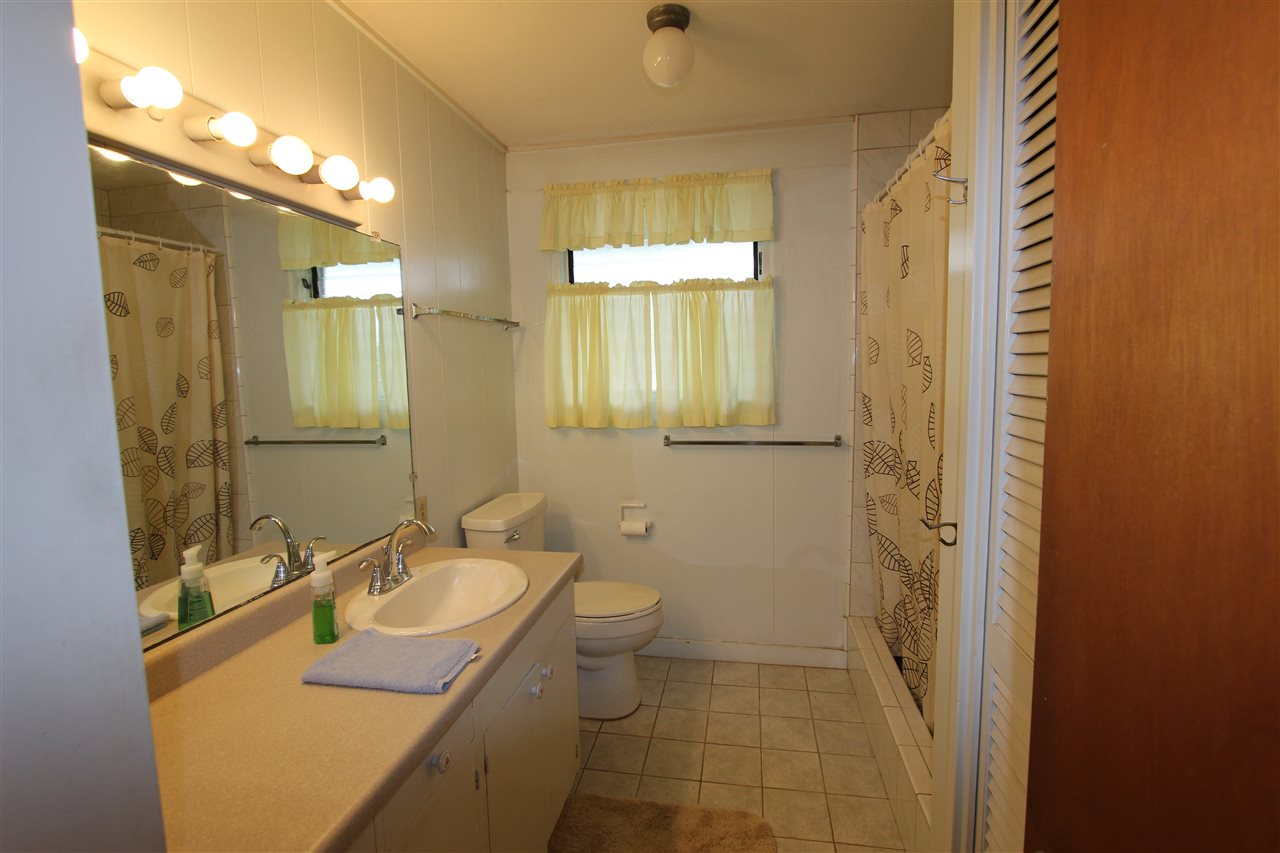 572  Pohai St , Kahului home - photo 7 of 19
