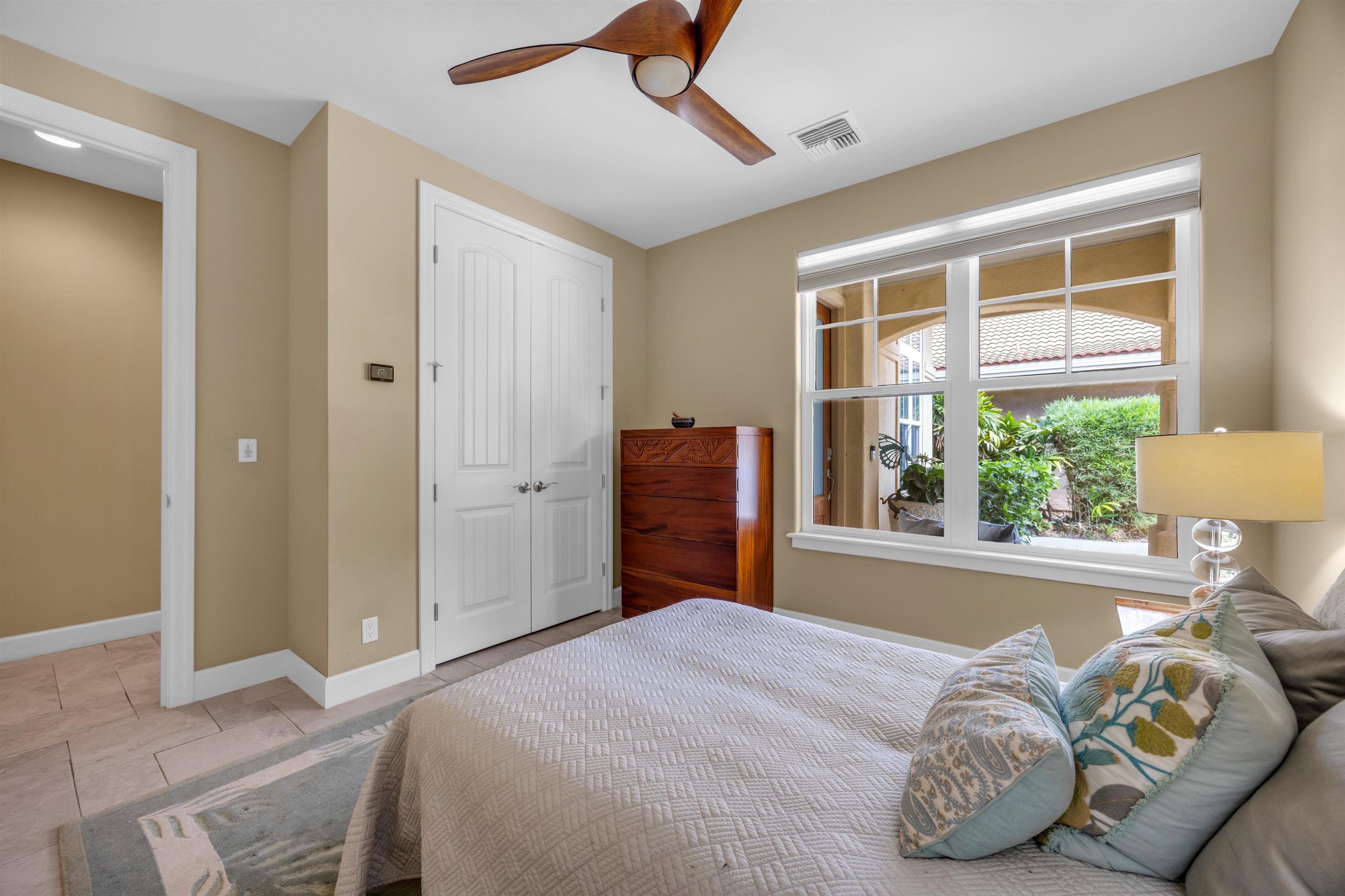 573  Halelea St Hokulani Golf Villas, Kihei home - photo 13 of 29