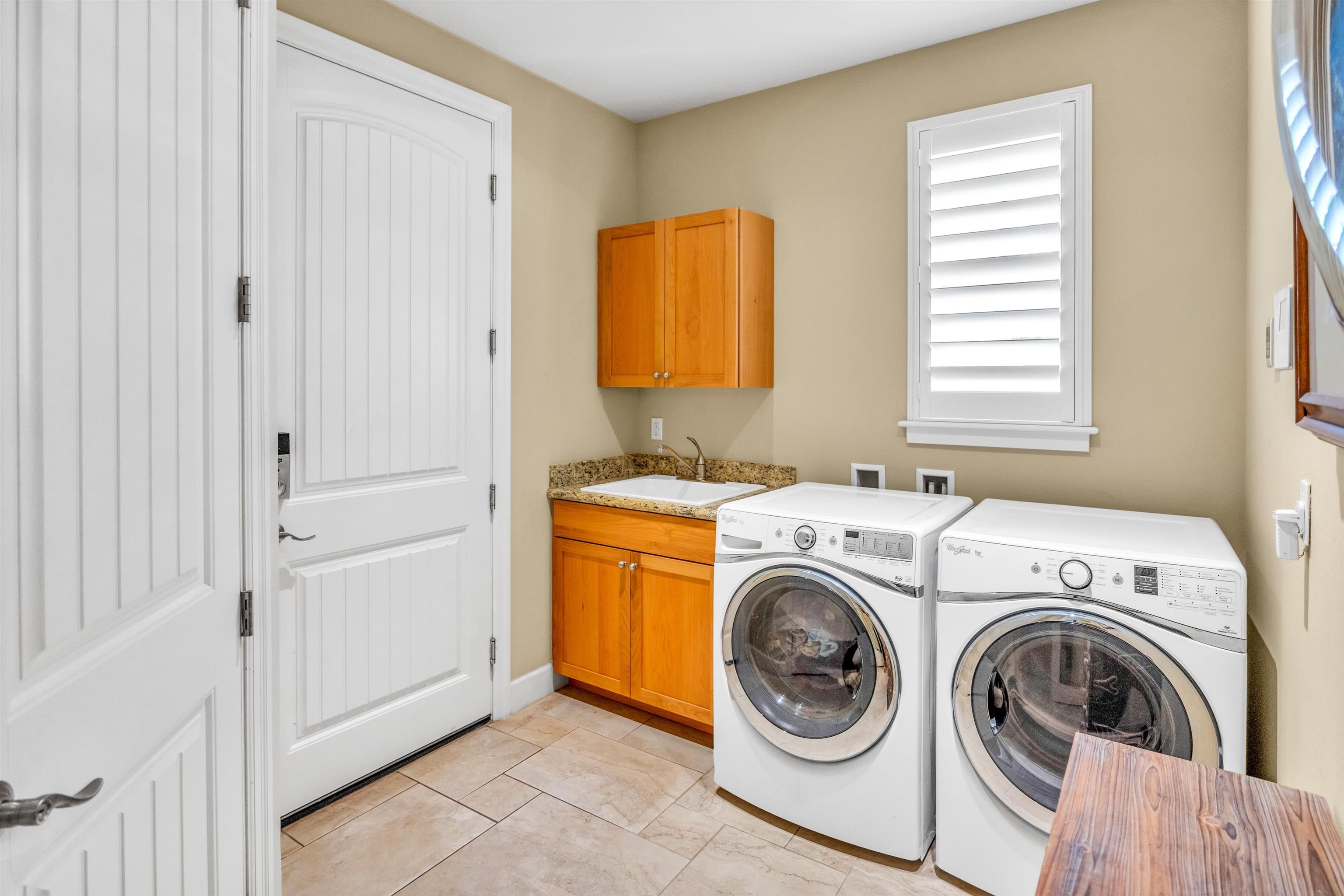 573  Halelea St Hokulani Golf Villas, Kihei home - photo 14 of 29