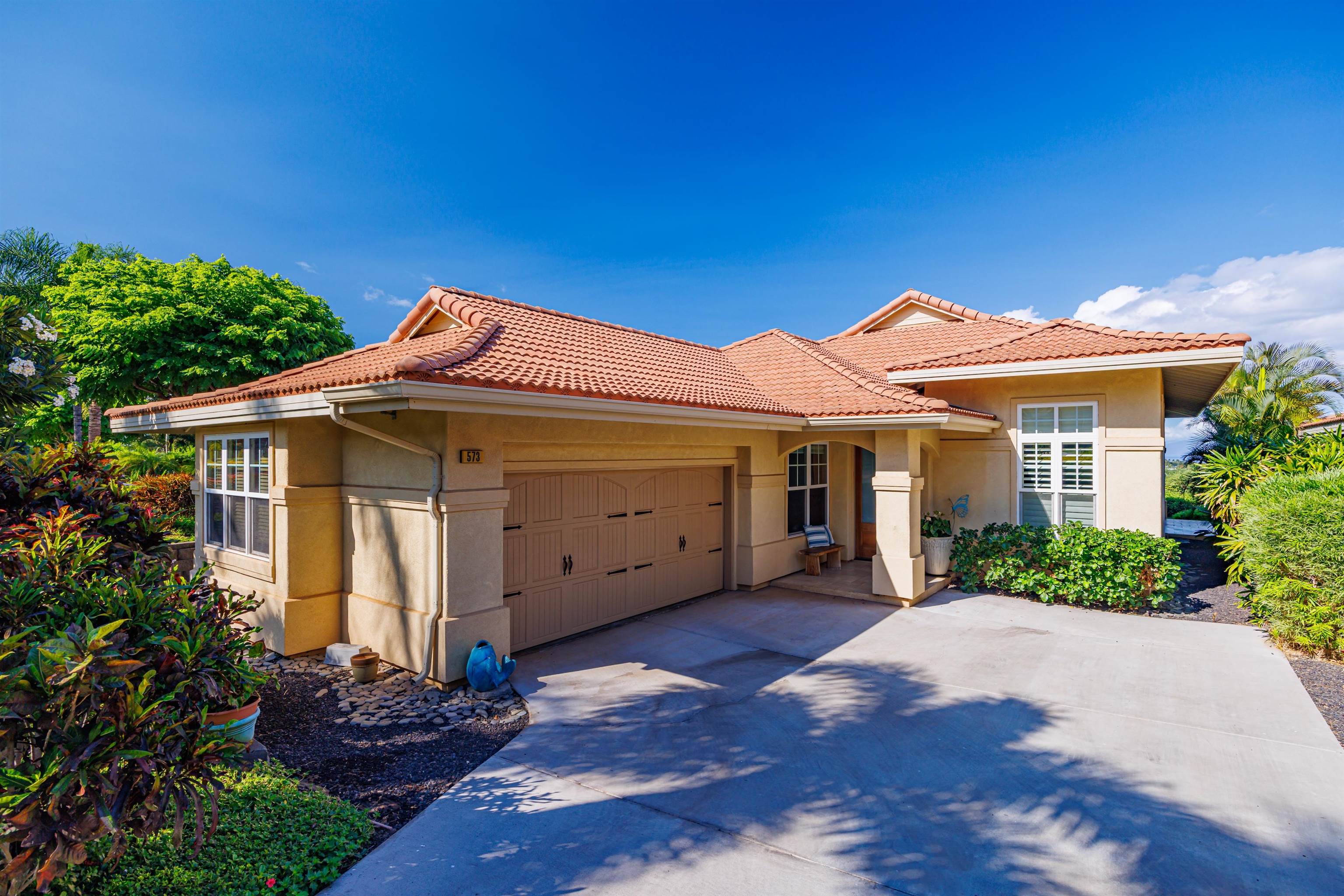 573  Halelea St Hokulani Golf Villas, Kihei home - photo 22 of 29