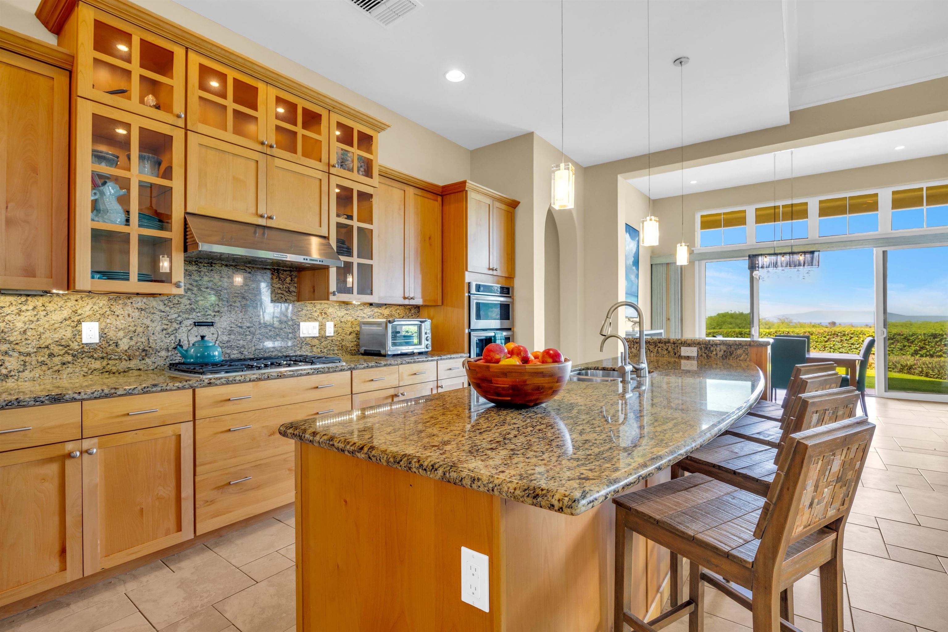 573  Halelea St Hokulani Golf Villas, Kihei home - photo 7 of 29